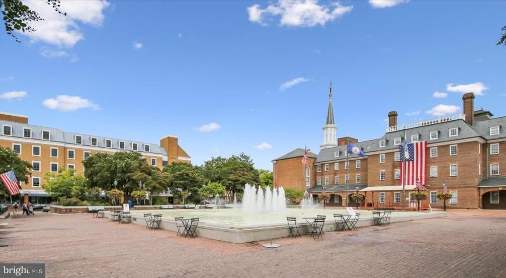 1118 PRINCESS ST, ALEXANDRIA, Virginia 22314, 2 Bedrooms Bedrooms, ,1 BathroomBathrooms,Residential,For sale,1118 PRINCESS ST,VAAX2053328 MLS # VAAX2053328