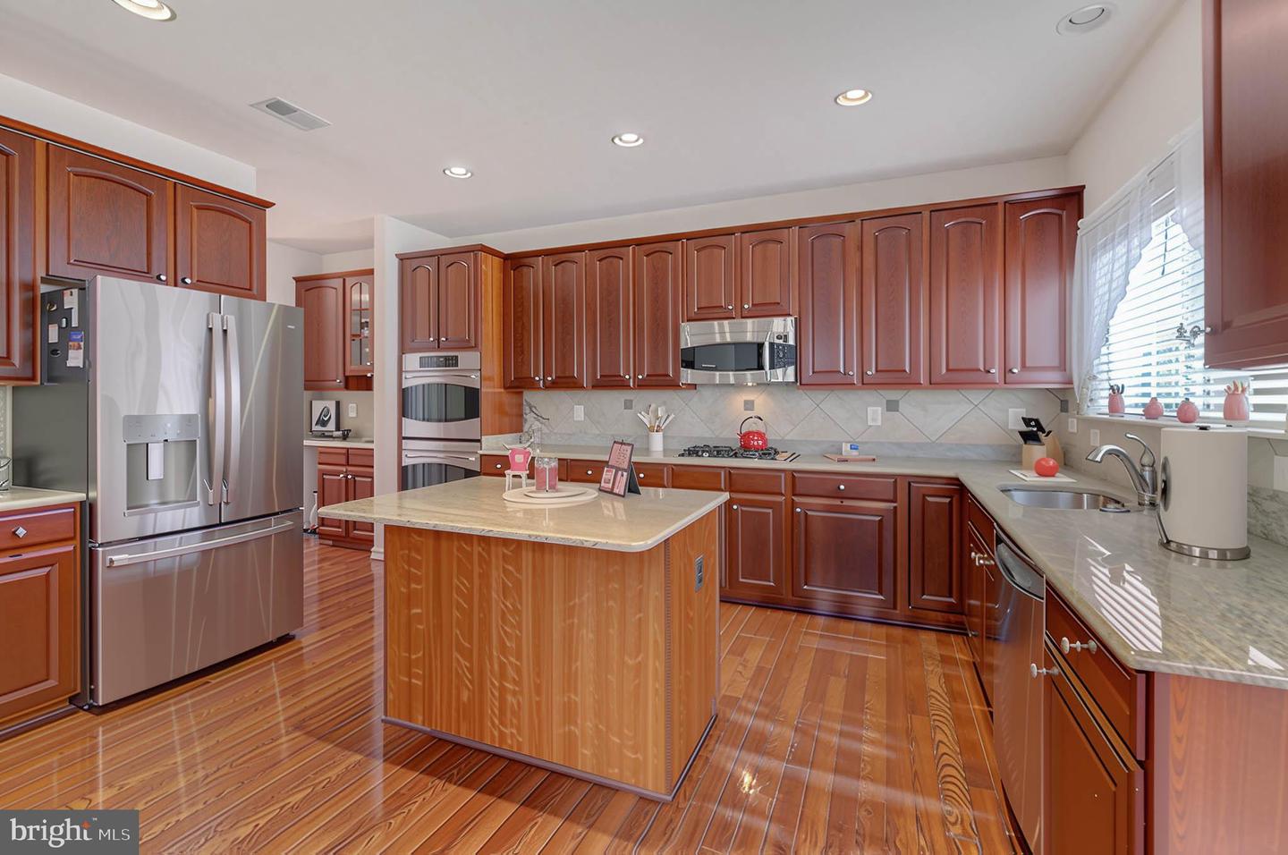 113 ROSEVILLE CT, BOYCE, Virginia 22620, 5 Bedrooms Bedrooms, ,4 BathroomsBathrooms,Residential,For sale,113 ROSEVILLE CT,VACL2006352 MLS # VACL2006352