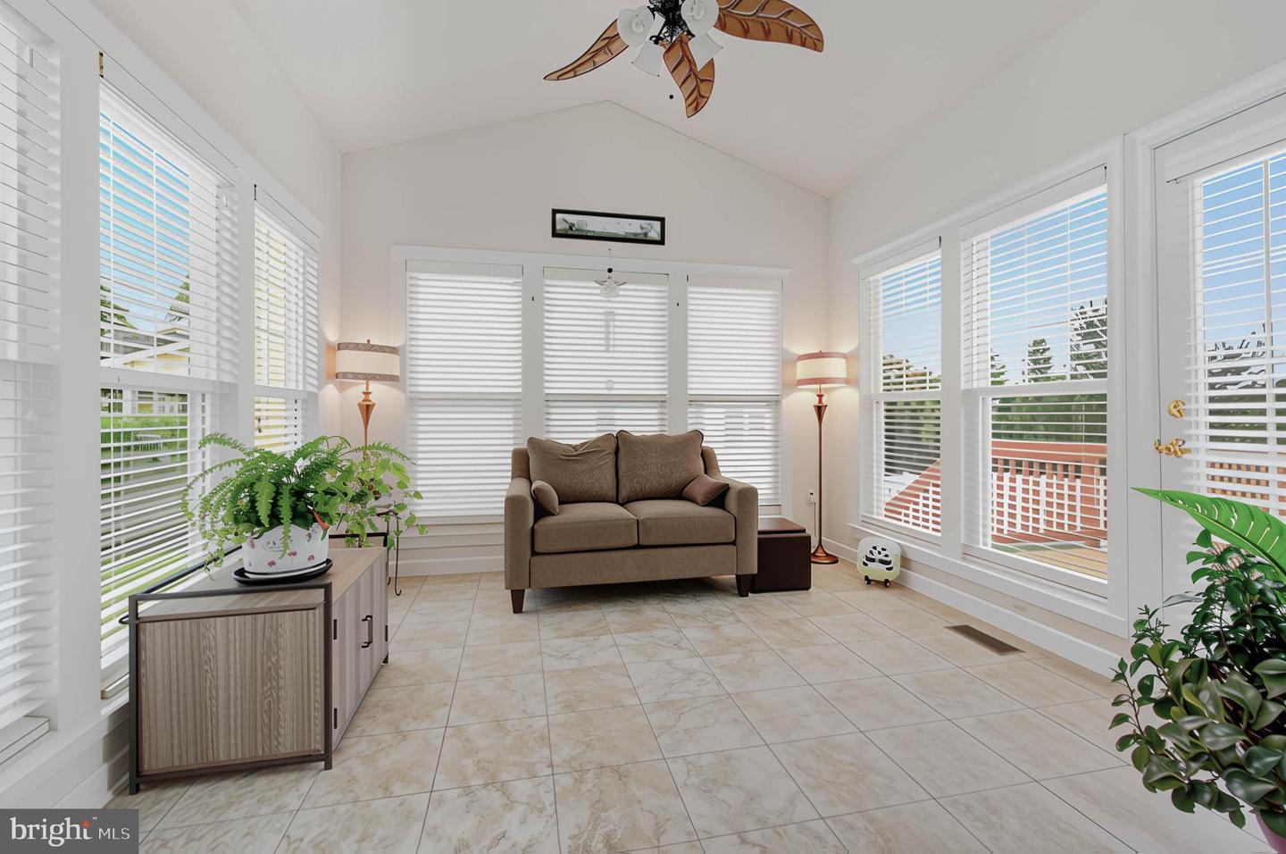 113 ROSEVILLE CT, BOYCE, Virginia 22620, 5 Bedrooms Bedrooms, ,4 BathroomsBathrooms,Residential,For sale,113 ROSEVILLE CT,VACL2006352 MLS # VACL2006352