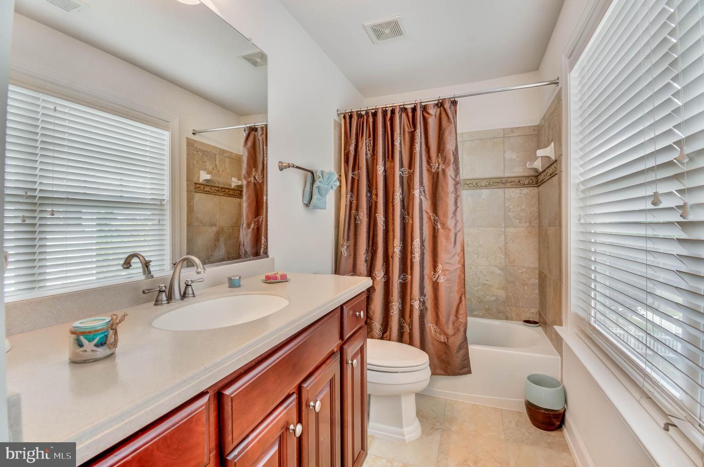 113 ROSEVILLE CT, BOYCE, Virginia 22620, 5 Bedrooms Bedrooms, ,4 BathroomsBathrooms,Residential,For sale,113 ROSEVILLE CT,VACL2006352 MLS # VACL2006352