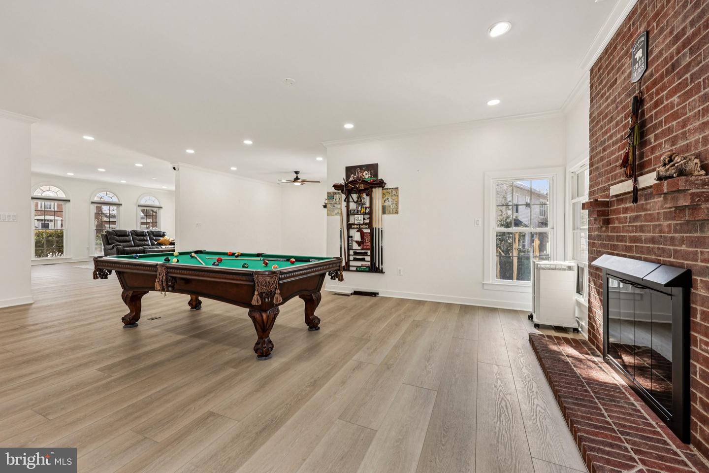 4702 LEIGHFIELD VALLEY DR, CHANTILLY, Virginia 20151, 5 Bedrooms Bedrooms, ,5 BathroomsBathrooms,Residential,For sale,4702 LEIGHFIELD VALLEY DR,VAFX2287164 MLS # VAFX2287164