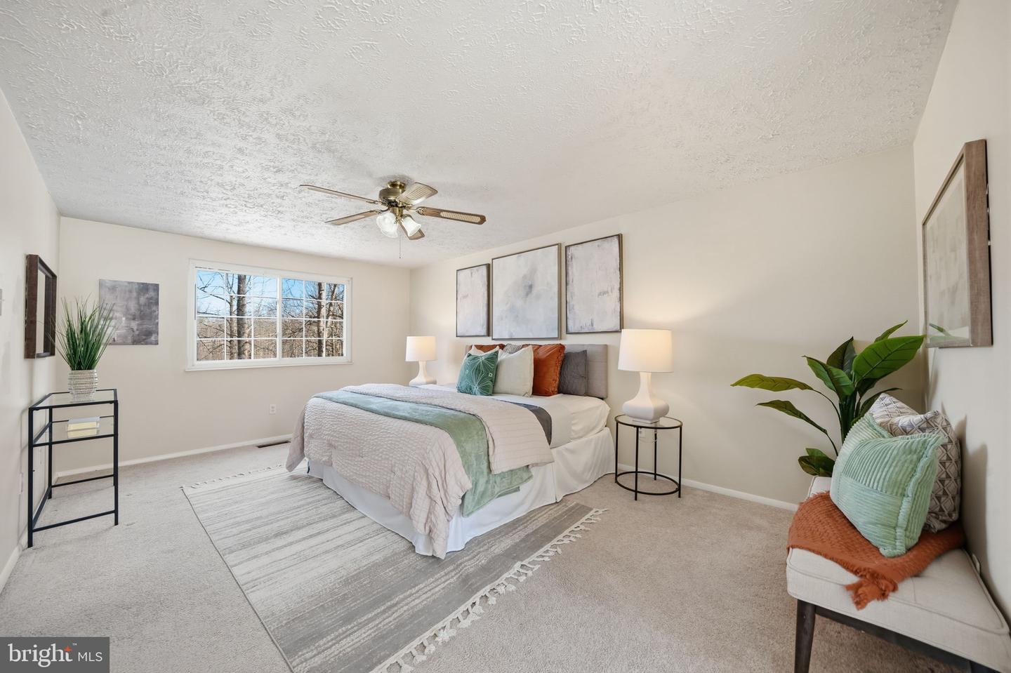 8303 WHITE STAR CT, SPRINGFIELD, Virginia 22153, 4 Bedrooms Bedrooms, ,3 BathroomsBathrooms,Residential,For sale,8303 WHITE STAR CT,VAFX2287170 MLS # VAFX2287170