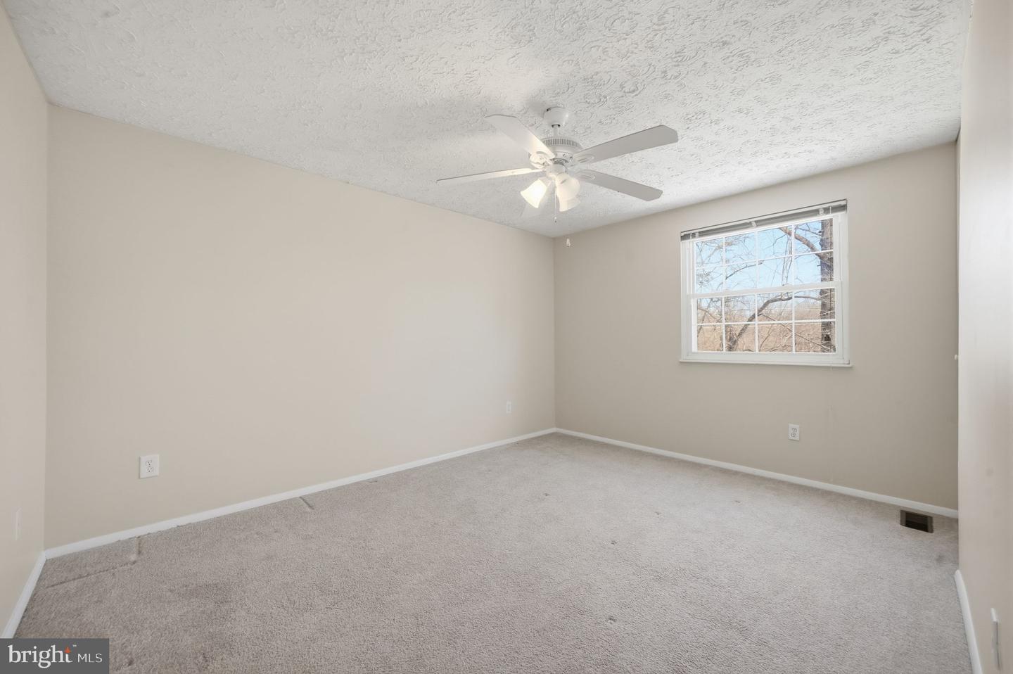 8303 WHITE STAR CT, SPRINGFIELD, Virginia 22153, 4 Bedrooms Bedrooms, ,3 BathroomsBathrooms,Residential,For sale,8303 WHITE STAR CT,VAFX2287170 MLS # VAFX2287170