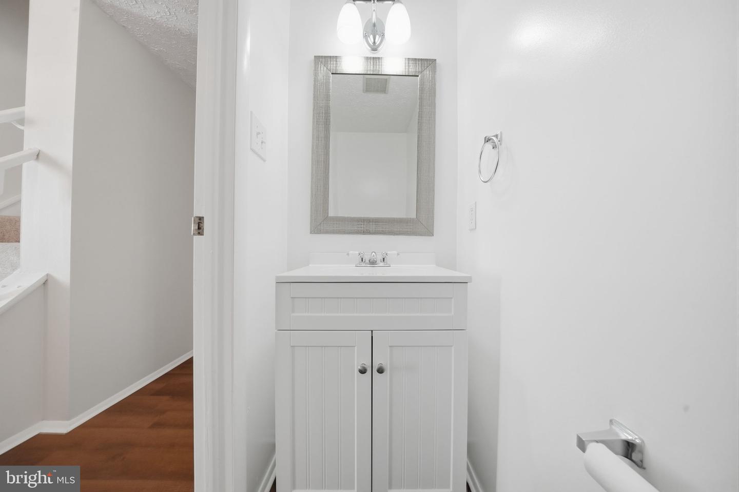 8303 WHITE STAR CT, SPRINGFIELD, Virginia 22153, 4 Bedrooms Bedrooms, ,3 BathroomsBathrooms,Residential,For sale,8303 WHITE STAR CT,VAFX2287170 MLS # VAFX2287170