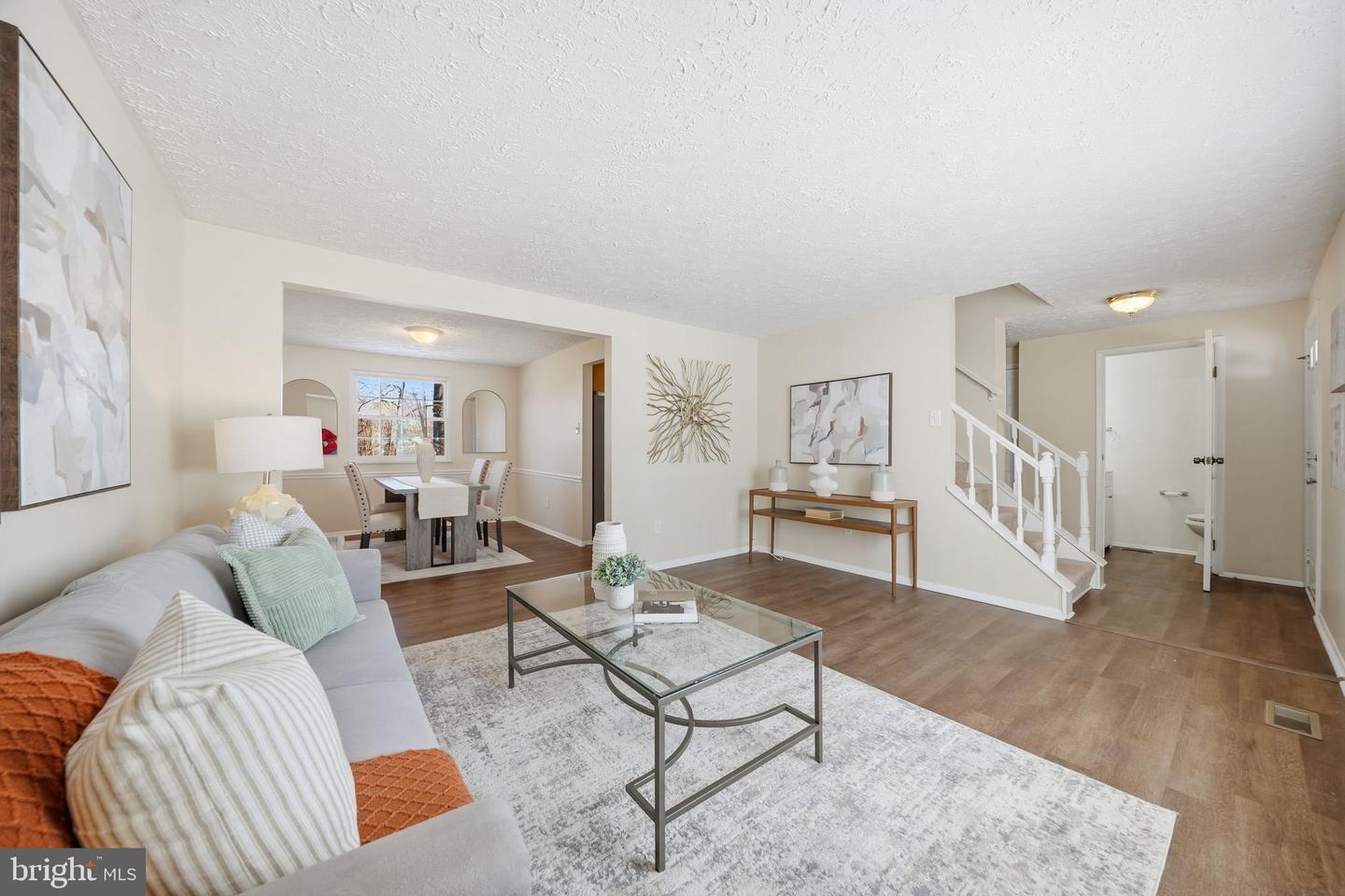 8303 WHITE STAR CT, SPRINGFIELD, Virginia 22153, 4 Bedrooms Bedrooms, ,3 BathroomsBathrooms,Residential,For sale,8303 WHITE STAR CT,VAFX2287170 MLS # VAFX2287170