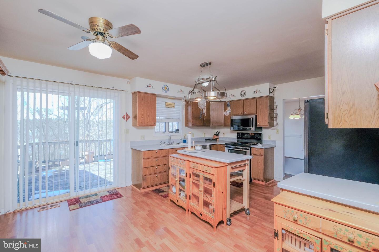 180 GOLDFINCH LN, GORE, Virginia 22637, 4 Bedrooms Bedrooms, ,3 BathroomsBathrooms,Residential,For sale,180 GOLDFINCH LN,VAFV2039186 MLS # VAFV2039186