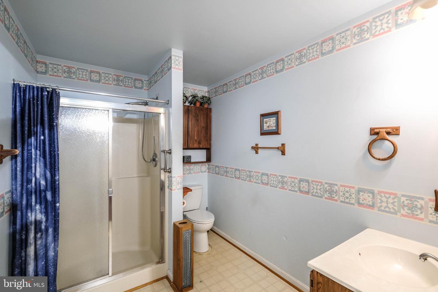 180 GOLDFINCH LN, GORE, Virginia 22637, 4 Bedrooms Bedrooms, ,3 BathroomsBathrooms,Residential,For sale,180 GOLDFINCH LN,VAFV2039186 MLS # VAFV2039186