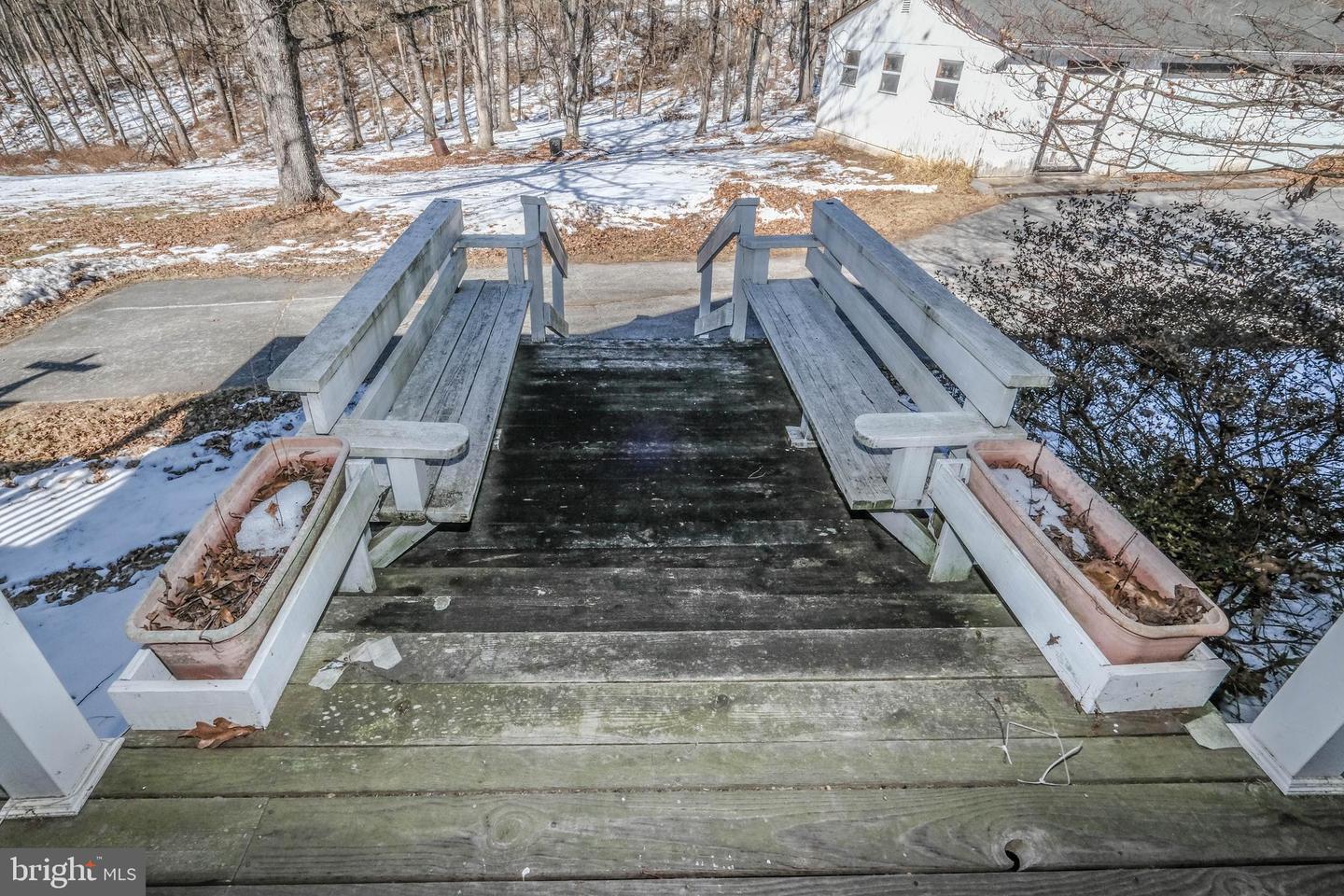 180 GOLDFINCH LN, GORE, Virginia 22637, 4 Bedrooms Bedrooms, ,3 BathroomsBathrooms,Residential,For sale,180 GOLDFINCH LN,VAFV2039186 MLS # VAFV2039186