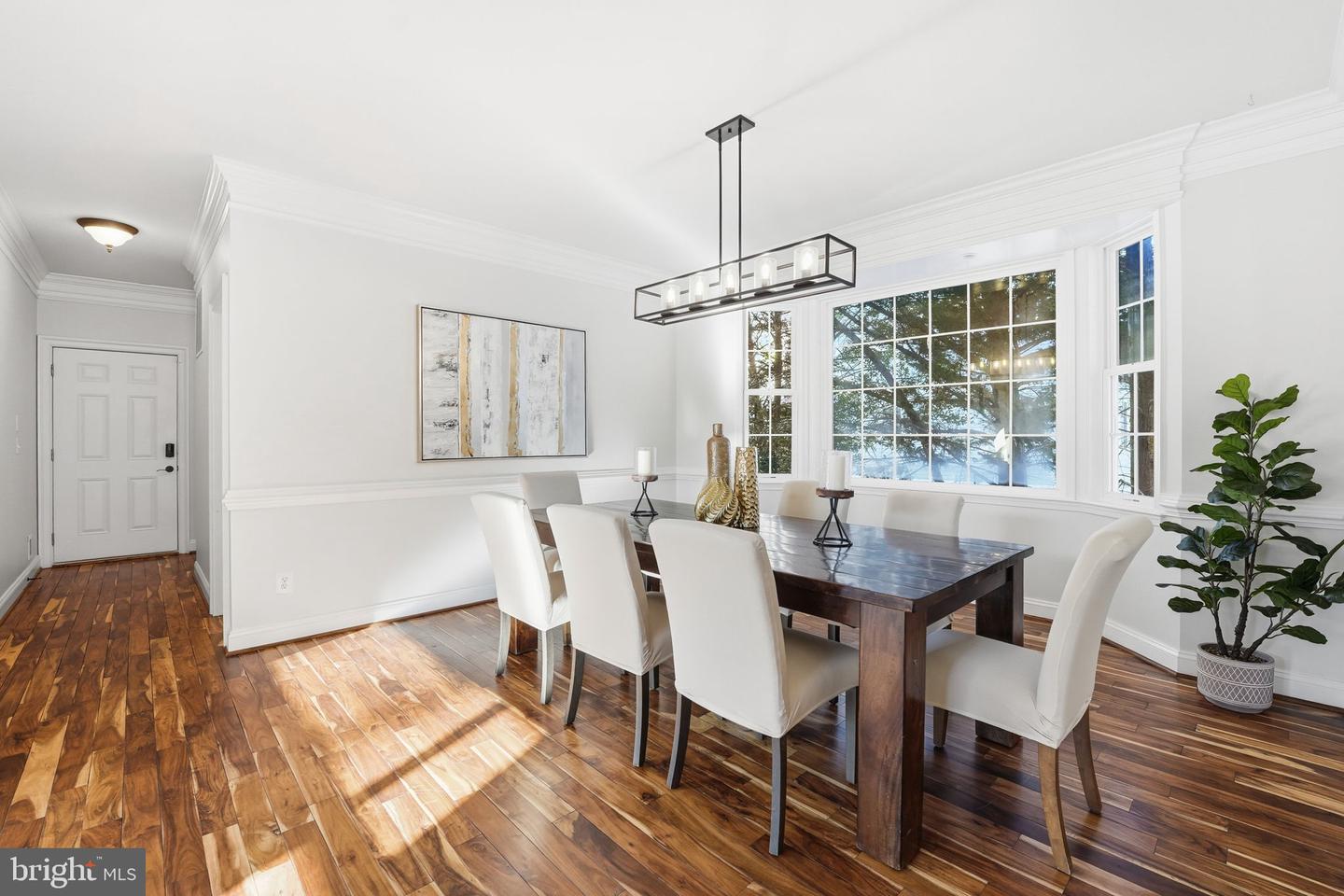 2905 HIBBARD ST, OAKTON, Virginia 22124, 5 Bedrooms Bedrooms, ,4 BathroomsBathrooms,Residential,For sale,2905 HIBBARD ST,VAFX2287490 MLS # VAFX2287490