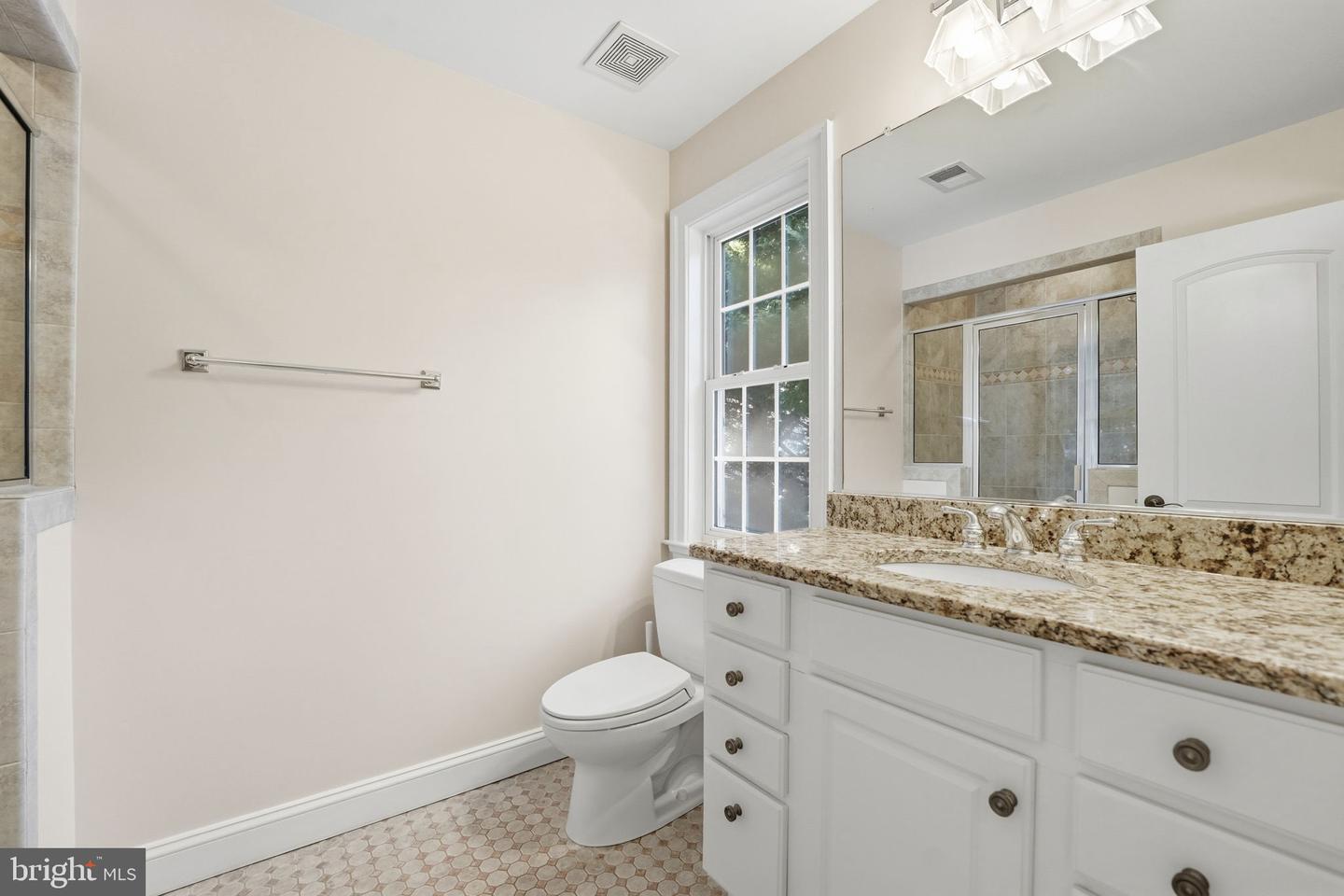 2905 HIBBARD ST, OAKTON, Virginia 22124, 5 Bedrooms Bedrooms, ,4 BathroomsBathrooms,Residential,For sale,2905 HIBBARD ST,VAFX2287490 MLS # VAFX2287490