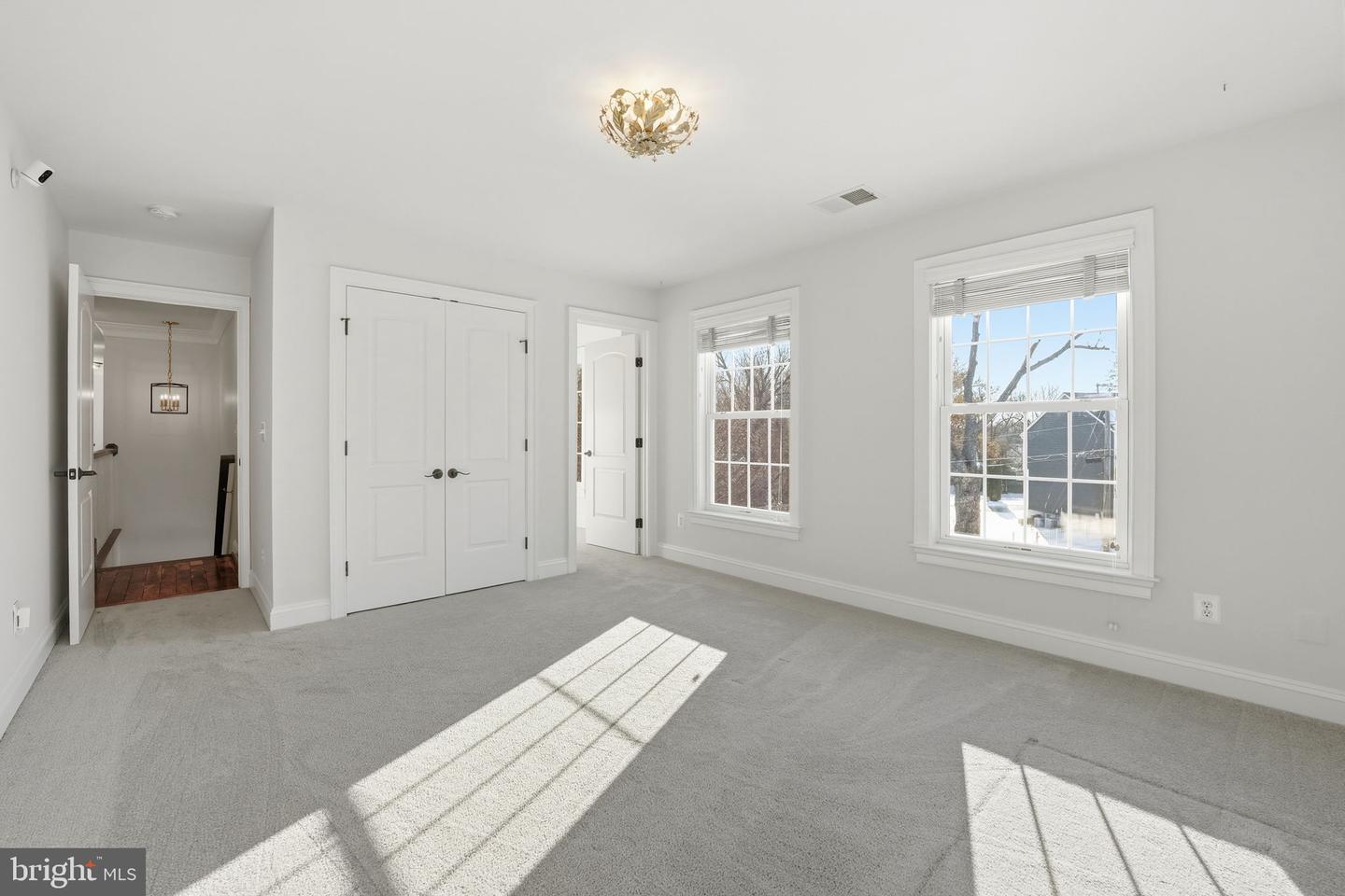 2905 HIBBARD ST, OAKTON, Virginia 22124, 5 Bedrooms Bedrooms, ,4 BathroomsBathrooms,Residential,For sale,2905 HIBBARD ST,VAFX2287490 MLS # VAFX2287490