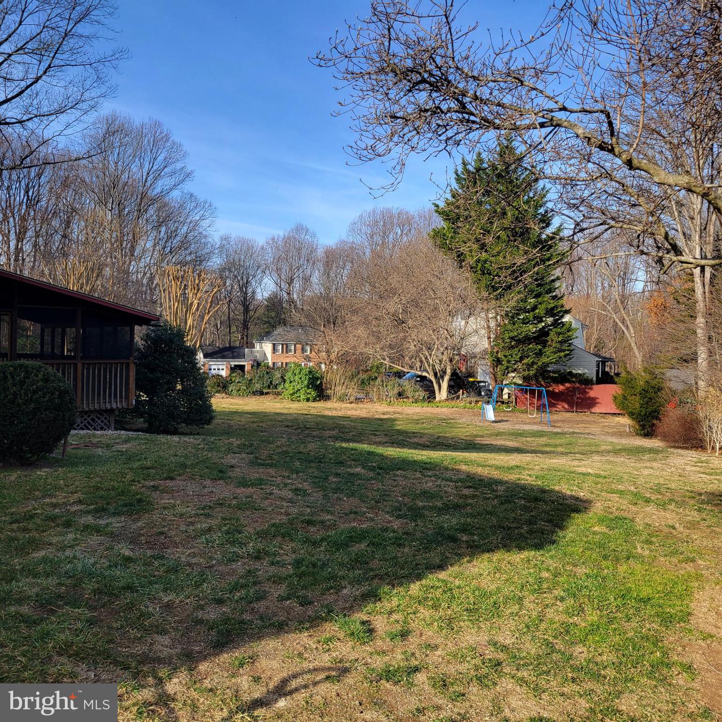 11820 WAYLAND ST, OAKTON, Virginia 22124, 4 Bedrooms Bedrooms, 15 Rooms Rooms,3 BathroomsBathrooms,Residential,For sale,11820 WAYLAND ST,VAFX2287634 MLS # VAFX2287634