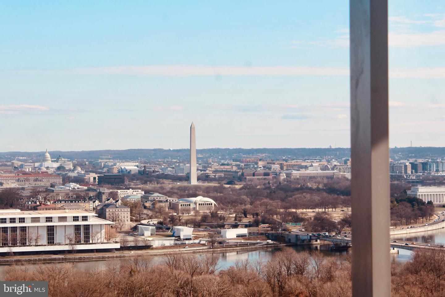 1111 19TH ST N #2705, ARLINGTON, Virginia 22209, 2 Bedrooms Bedrooms, 2 Rooms Rooms,2 BathroomsBathrooms,Residential,For sale,1111 19TH ST N #2705,VAAR2068180 MLS # VAAR2068180