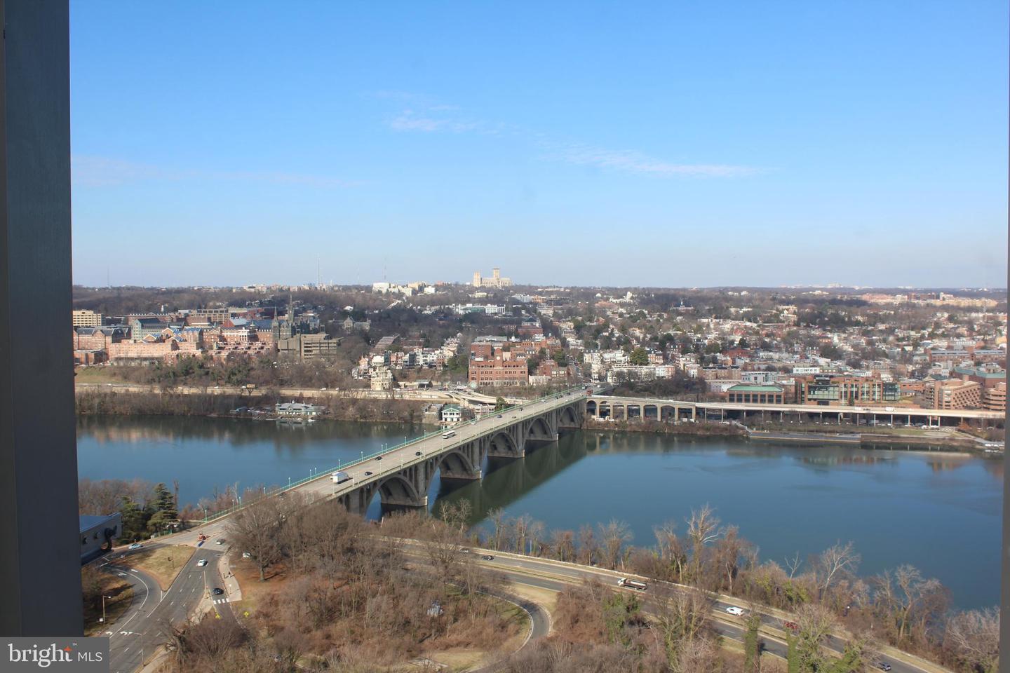 1111 19TH ST N #2705, ARLINGTON, Virginia 22209, 2 Bedrooms Bedrooms, 2 Rooms Rooms,2 BathroomsBathrooms,Residential,For sale,1111 19TH ST N #2705,VAAR2068180 MLS # VAAR2068180