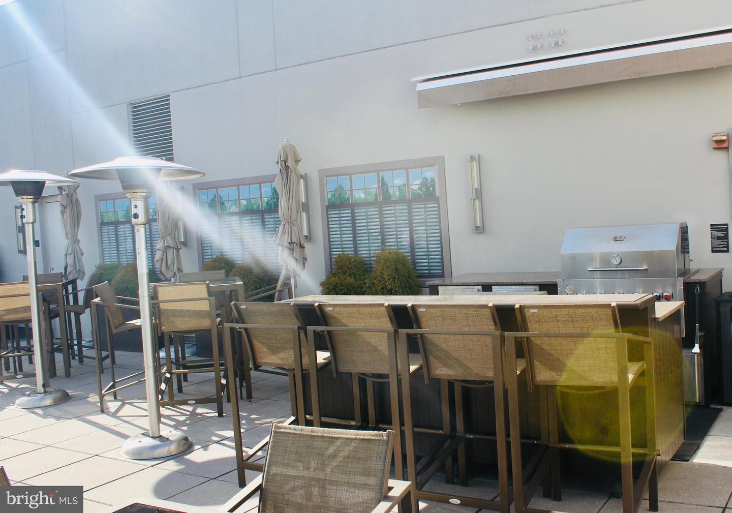 1111 19TH ST N #2705, ARLINGTON, Virginia 22209, 2 Bedrooms Bedrooms, 2 Rooms Rooms,2 BathroomsBathrooms,Residential,For sale,1111 19TH ST N #2705,VAAR2068180 MLS # VAAR2068180