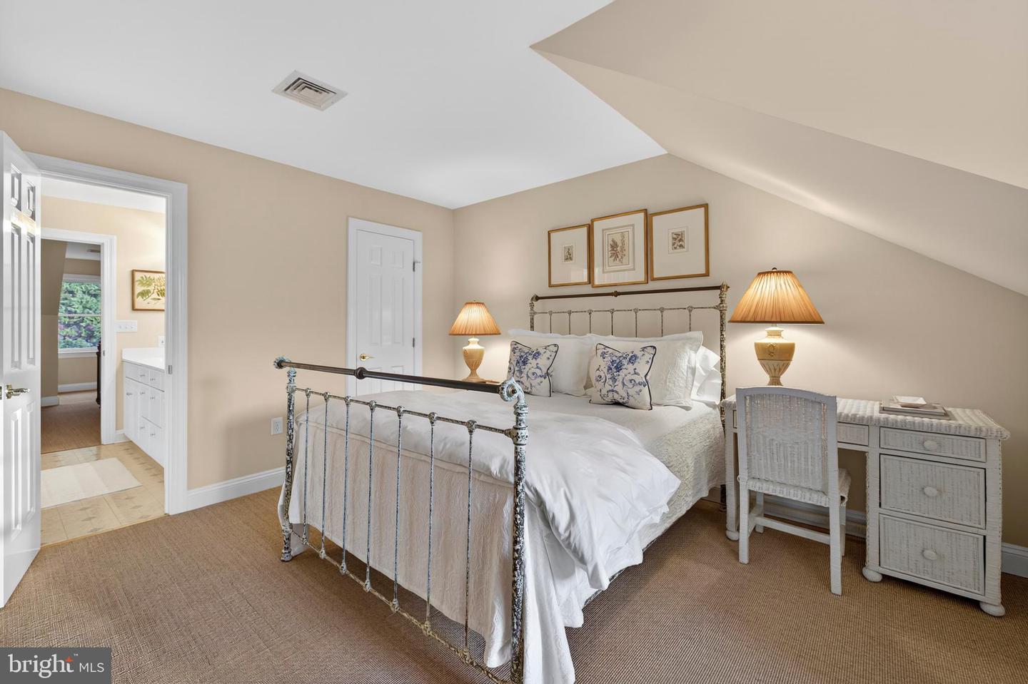 23650 GRASTY PL, MIDDLEBURG, Virginia 20117, 4 Bedrooms Bedrooms, ,4 BathroomsBathrooms,Residential,For sale,23650 GRASTY PL,VALO2114762 MLS # VALO2114762