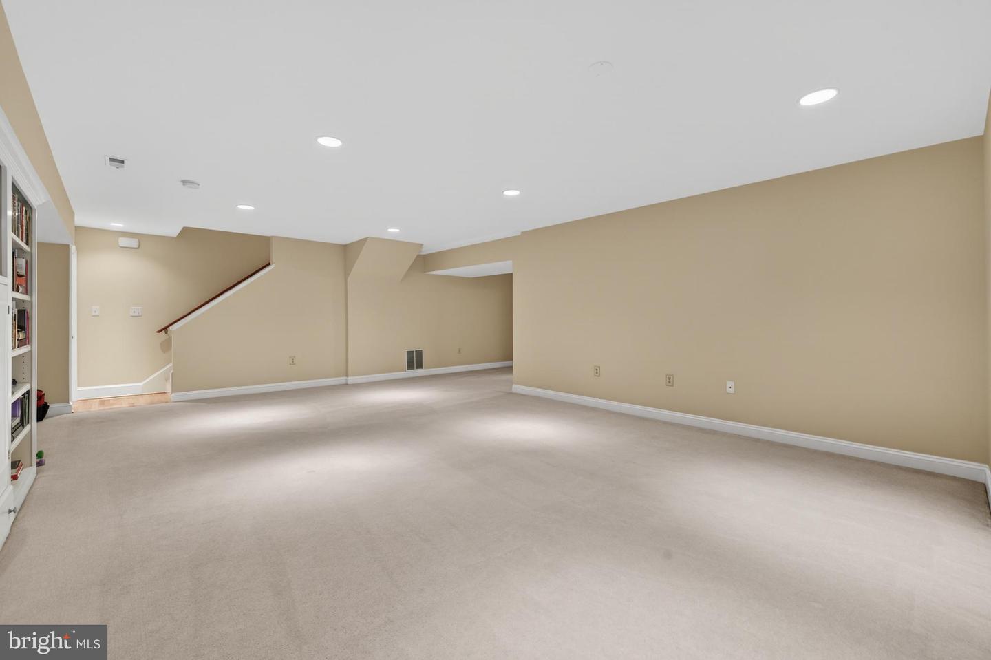 23650 GRASTY PL, MIDDLEBURG, Virginia 20117, 4 Bedrooms Bedrooms, ,4 BathroomsBathrooms,Residential,For sale,23650 GRASTY PL,VALO2114762 MLS # VALO2114762