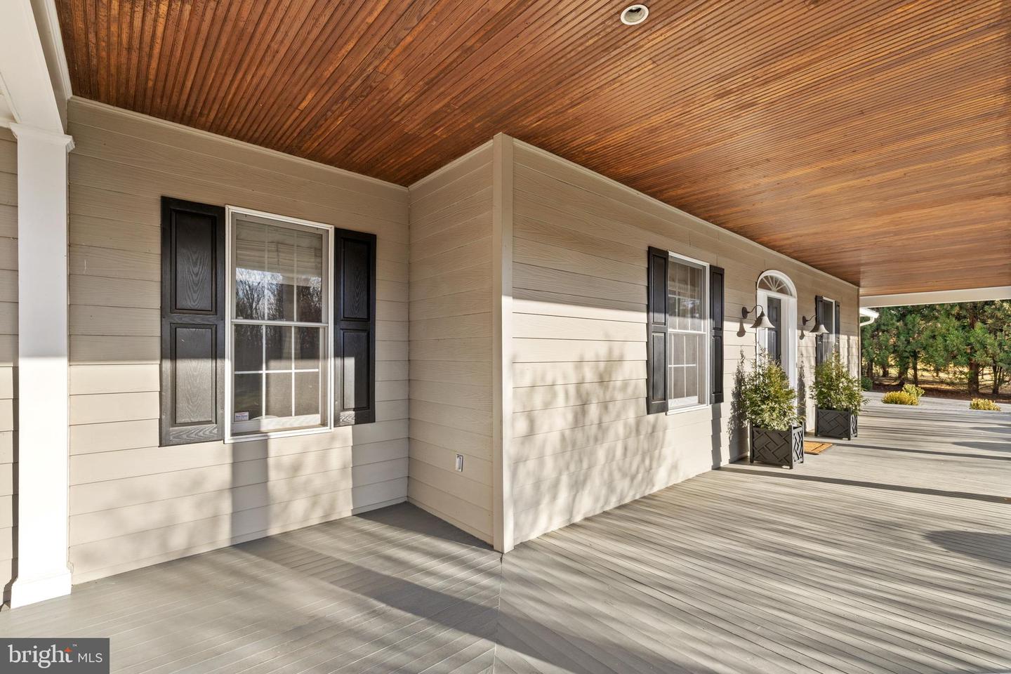 23650 GRASTY PL, MIDDLEBURG, Virginia 20117, 4 Bedrooms Bedrooms, ,4 BathroomsBathrooms,Residential,For sale,23650 GRASTY PL,VALO2114762 MLS # VALO2114762