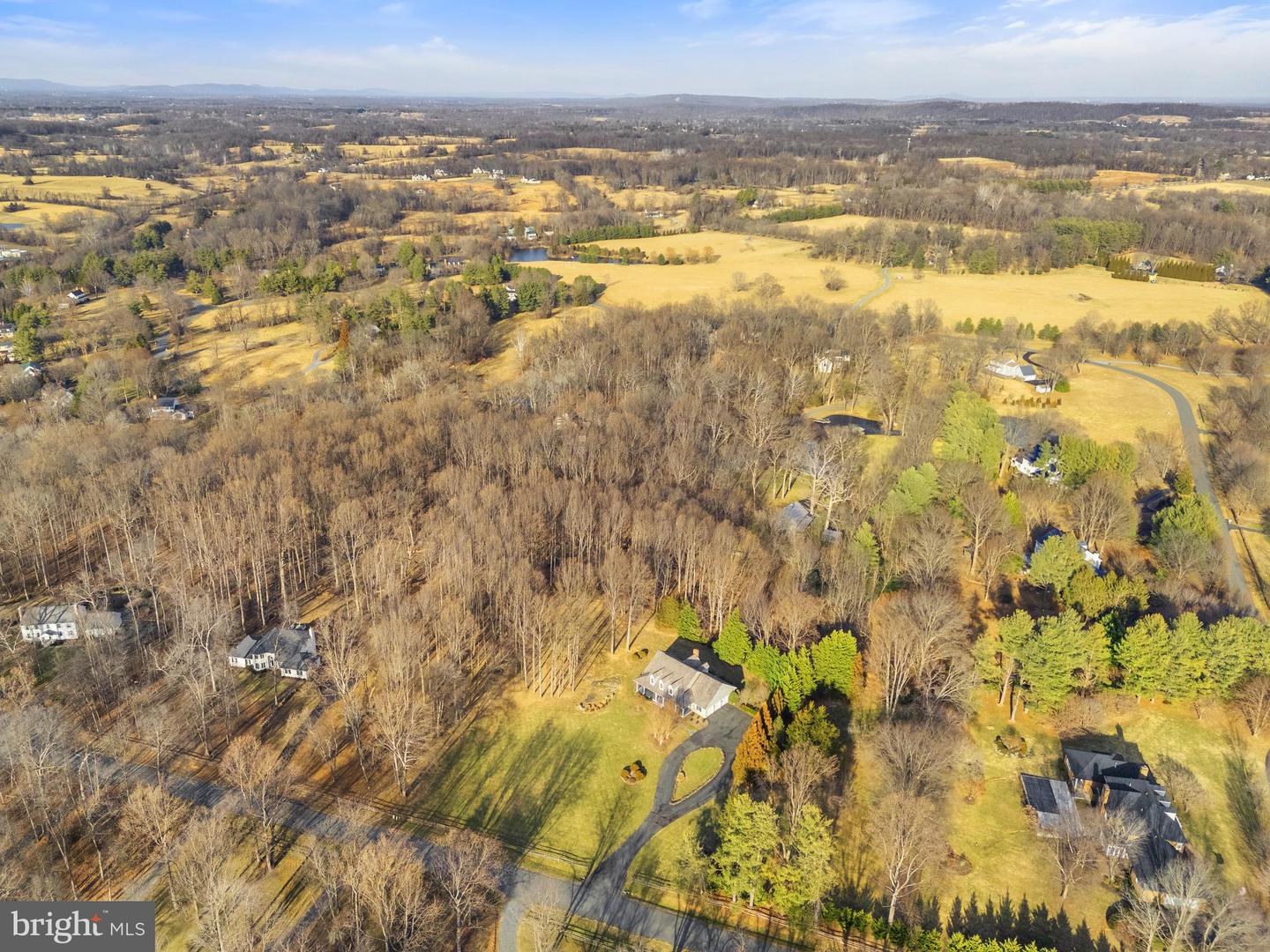 23650 GRASTY PL, MIDDLEBURG, Virginia 20117, 4 Bedrooms Bedrooms, ,4 BathroomsBathrooms,Residential,For sale,23650 GRASTY PL,VALO2114762 MLS # VALO2114762