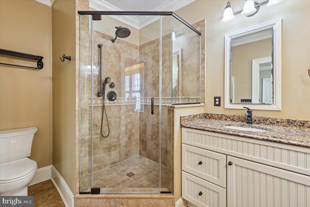 9896 PALACE GREEN WAY, VIENNA, Virginia 22181, 4 Bedrooms Bedrooms, ,3 BathroomsBathrooms,Residential,For sale,9896 PALACE GREEN WAY,VAFX2287770 MLS # VAFX2287770