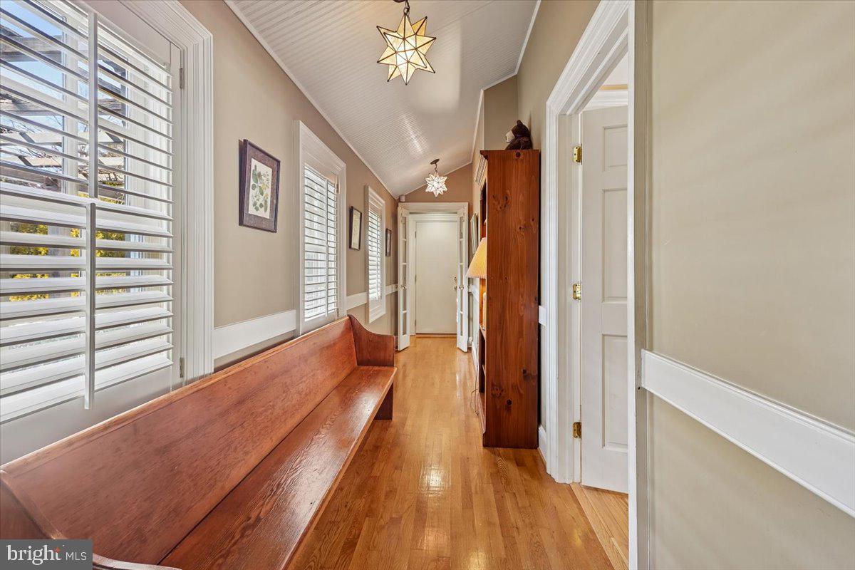 9896 PALACE GREEN WAY, VIENNA, Virginia 22181, 4 Bedrooms Bedrooms, ,3 BathroomsBathrooms,Residential,For sale,9896 PALACE GREEN WAY,VAFX2287770 MLS # VAFX2287770