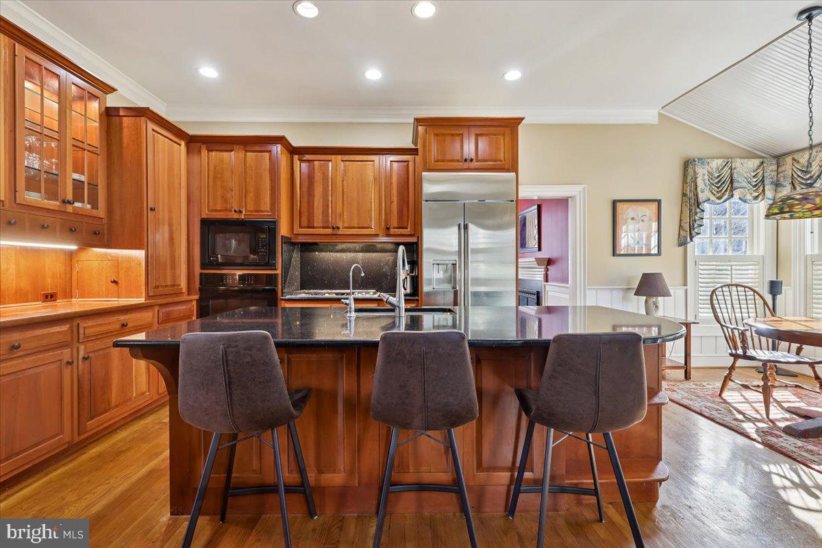 9896 PALACE GREEN WAY, VIENNA, Virginia 22181, 4 Bedrooms Bedrooms, ,3 BathroomsBathrooms,Residential,For sale,9896 PALACE GREEN WAY,VAFX2287770 MLS # VAFX2287770