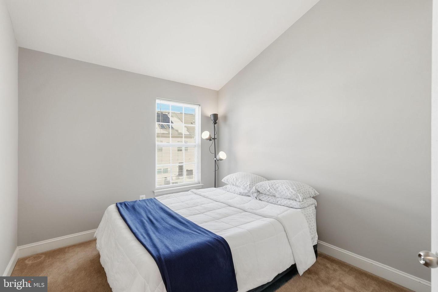 5027 POTOMAC HIGHLANDS CIR, TRIANGLE, Virginia 22172, 3 Bedrooms Bedrooms, 10 Rooms Rooms,2 BathroomsBathrooms,Residential,For sale,5027 POTOMAC HIGHLANDS CIR,VAPW2111446 MLS # VAPW2111446