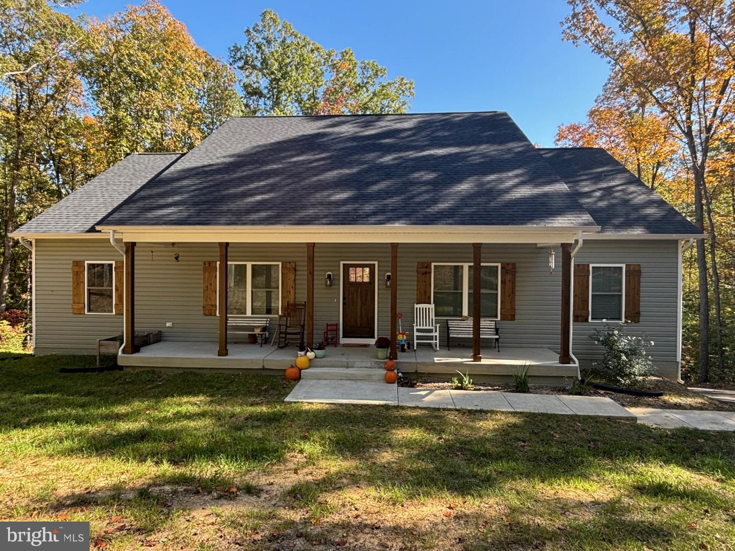 2724 PATRIOT LN, FREDERICKSBURG, Virginia 22408, 4 Bedrooms Bedrooms, ,3 BathroomsBathrooms,Residential,For sale,2724 PATRIOT LN,VASP2038954 MLS # VASP2038954