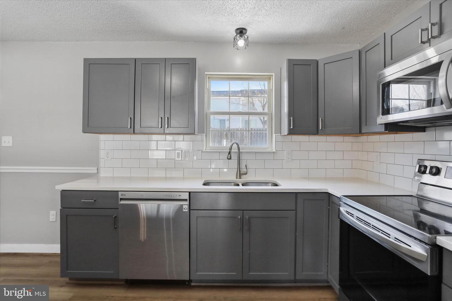 137 WOODROW RD, WINCHESTER, Virginia 22602, 3 Bedrooms Bedrooms, ,2 BathroomsBathrooms,Residential,For sale,137 WOODROW RD,VAFV2039288 MLS # VAFV2039288