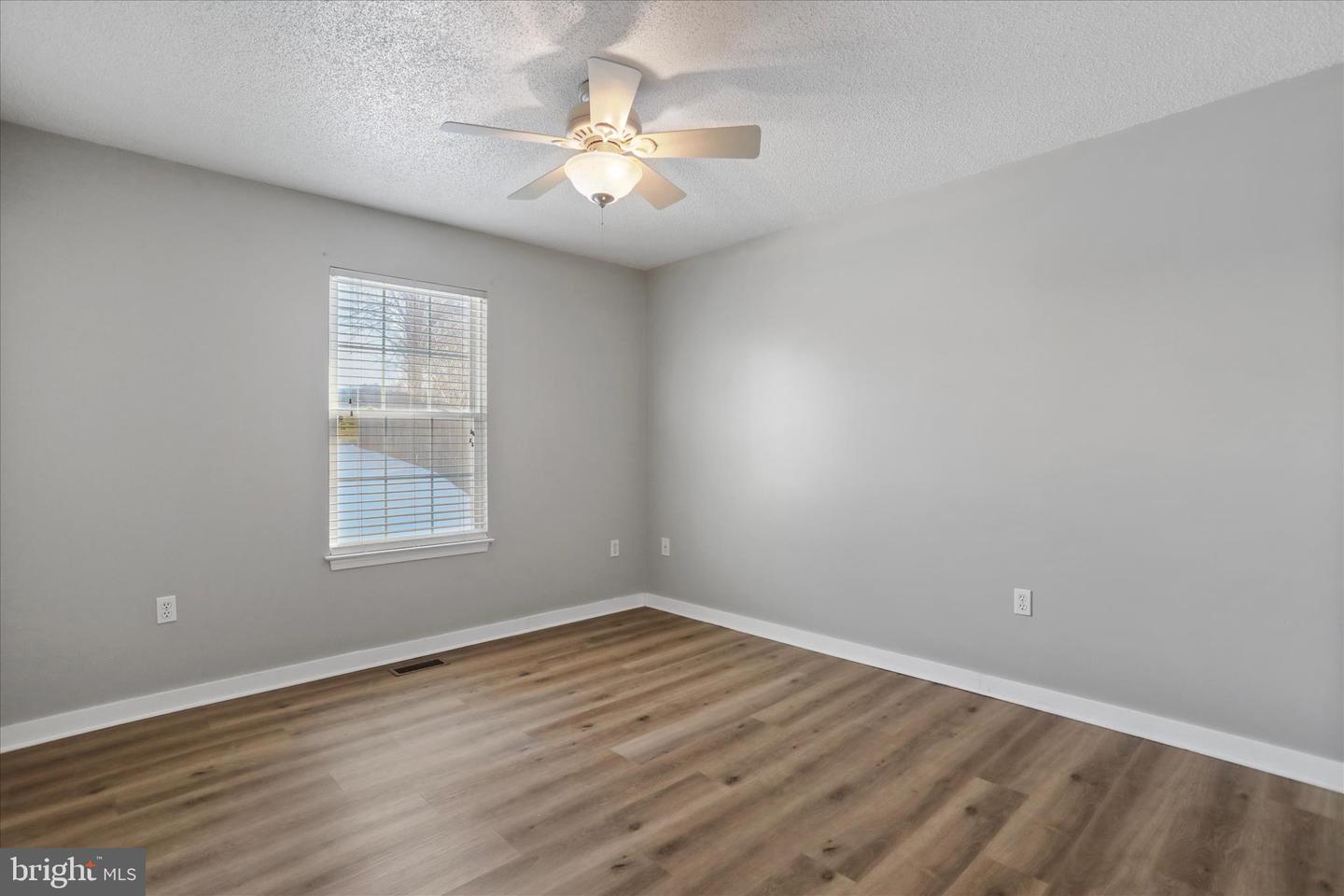 137 WOODROW RD, WINCHESTER, Virginia 22602, 3 Bedrooms Bedrooms, ,2 BathroomsBathrooms,Residential,For sale,137 WOODROW RD,VAFV2039288 MLS # VAFV2039288