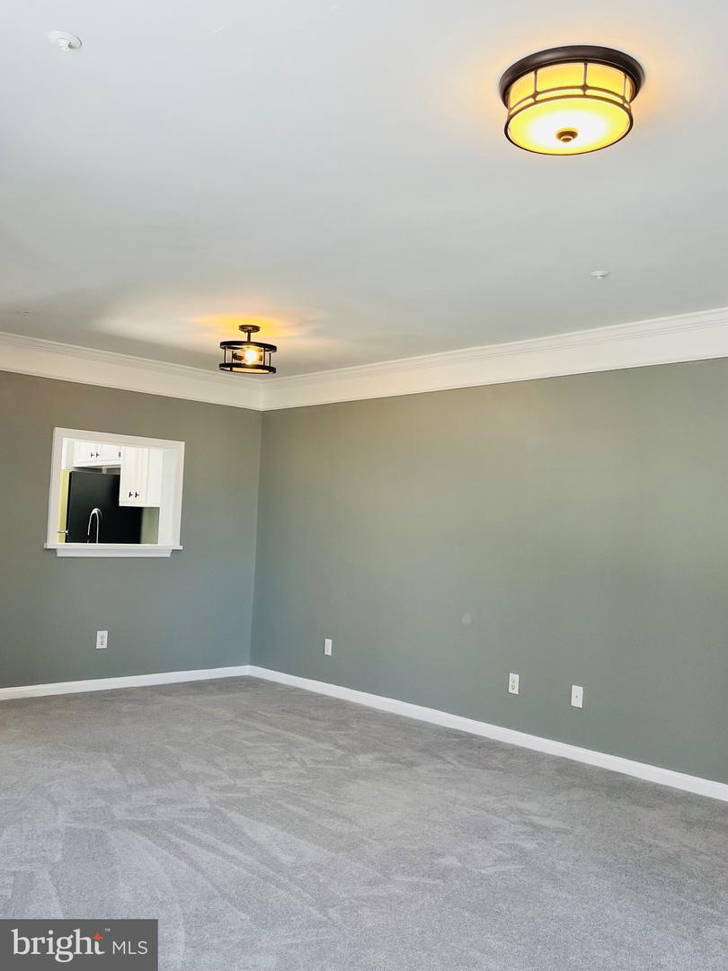 11765 TOLSON PL #11765, WOODBRIDGE, Virginia 22192, 2 Bedrooms Bedrooms, ,2 BathroomsBathrooms,Residential,For sale,11765 TOLSON PL #11765,VAPW2111620 MLS # VAPW2111620