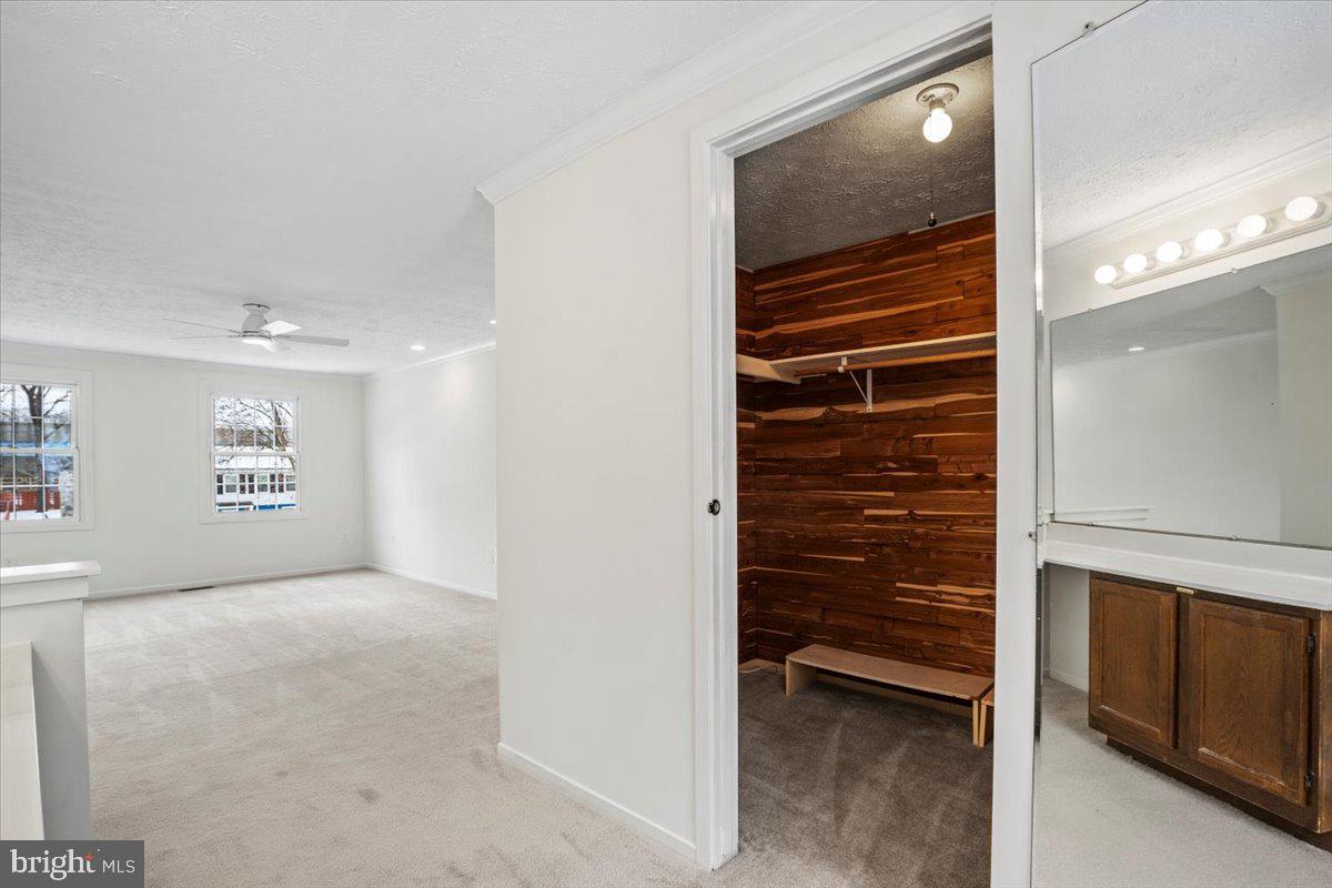 5711 HEMING AVE, SPRINGFIELD, Virginia 22151, 4 Bedrooms Bedrooms, ,3 BathroomsBathrooms,Residential,For sale,5711 HEMING AVE,VAFX2288470 MLS # VAFX2288470 5711 HEMING AVE, SPRINGFIELD, Virginia 22151, 4 Bedrooms Bedrooms, ,3 BathroomsBathrooms,Residential,For sale,5711 HEMING AVE,VAFX2288470 MLS # VAFX2288470