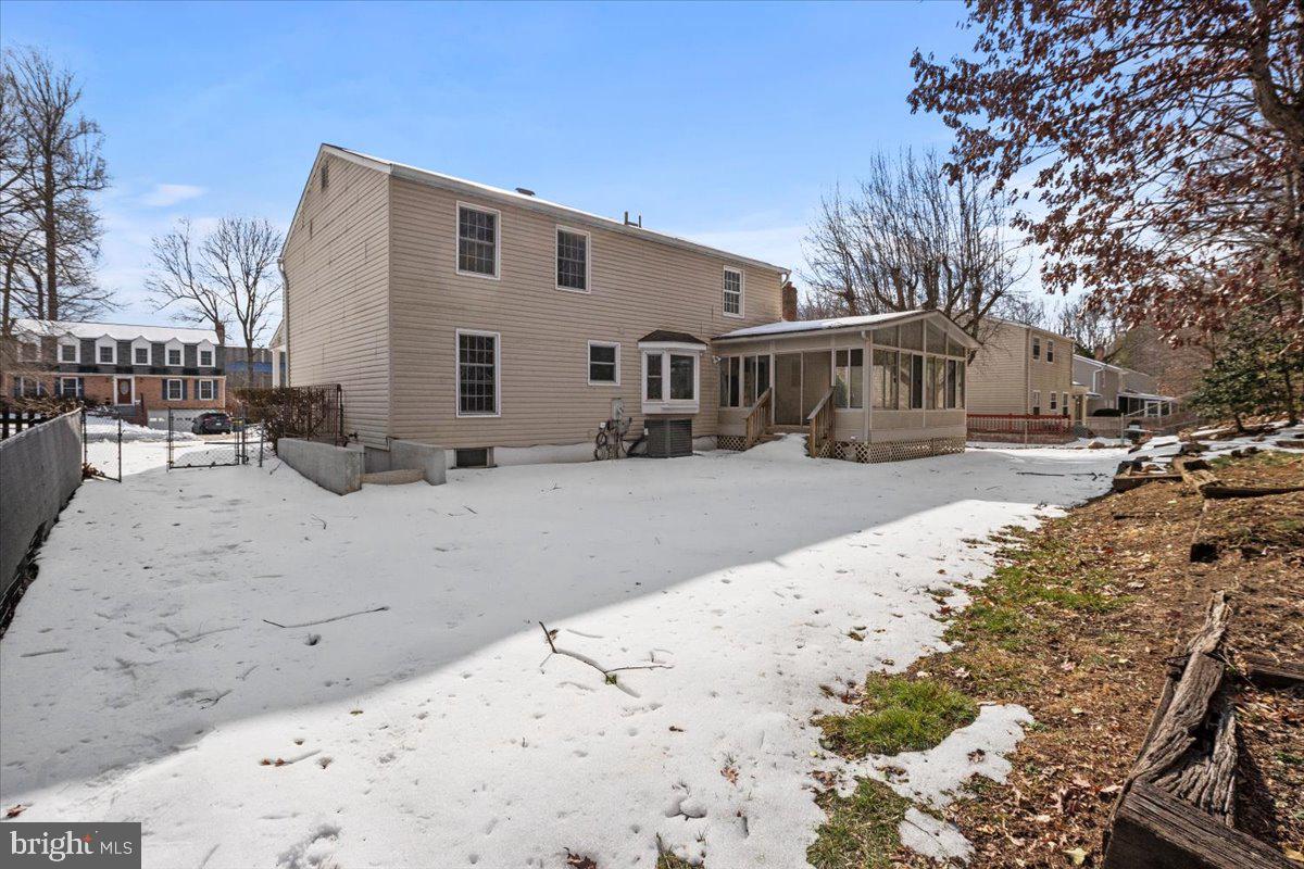 5711 HEMING AVE, SPRINGFIELD, Virginia 22151, 4 Bedrooms Bedrooms, ,3 BathroomsBathrooms,Residential,For sale,5711 HEMING AVE,VAFX2288470 MLS # VAFX2288470 5711 HEMING AVE, SPRINGFIELD, Virginia 22151, 4 Bedrooms Bedrooms, ,3 BathroomsBathrooms,Residential,For sale,5711 HEMING AVE,VAFX2288470 MLS # VAFX2288470