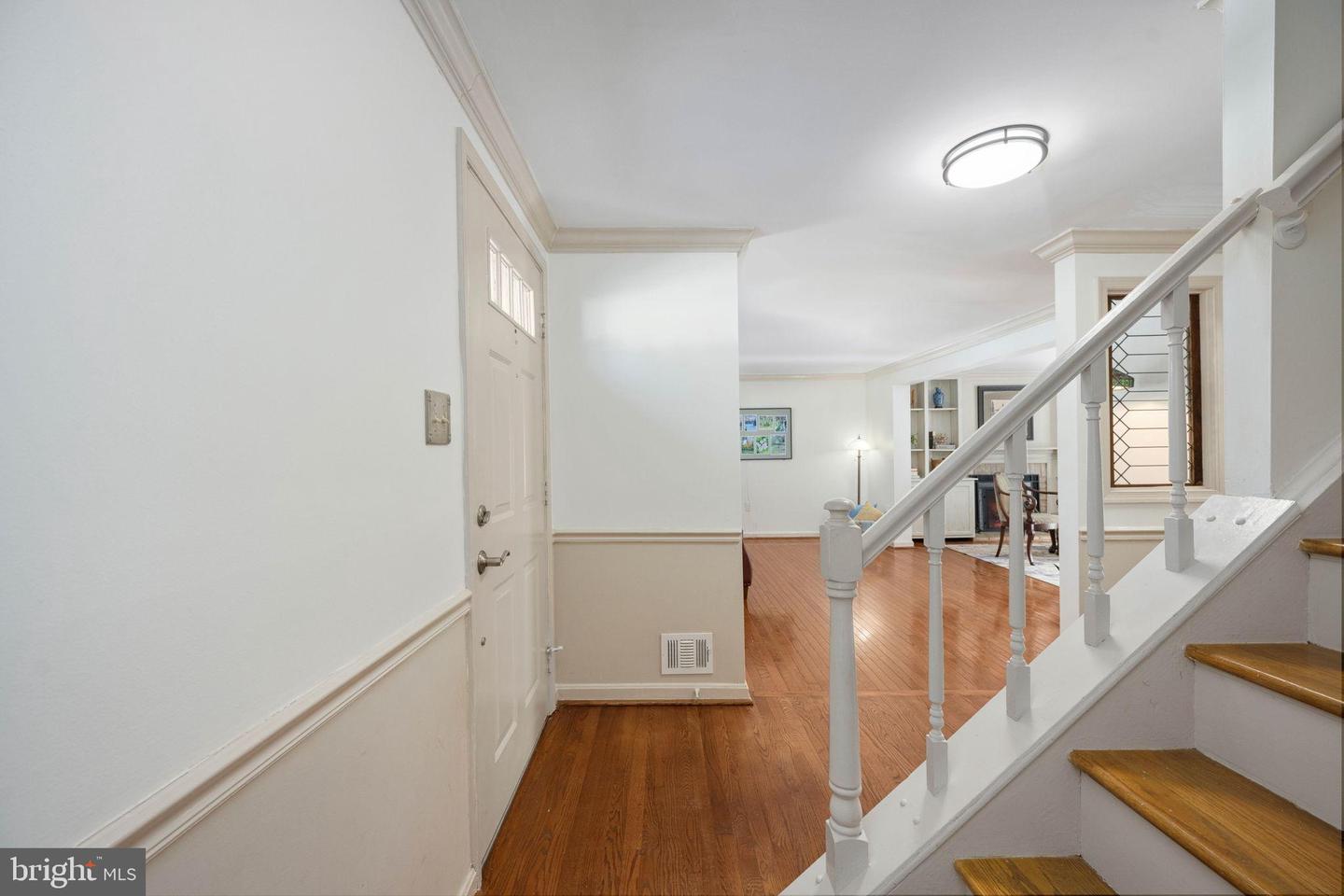 1114 BRADFIELD DR SW, LEESBURG, Virginia 20175, 4 Bedrooms Bedrooms, 14 Rooms Rooms,2 BathroomsBathrooms,Residential,For sale,1114 BRADFIELD DR SW,VALO2115158 MLS # VALO2115158