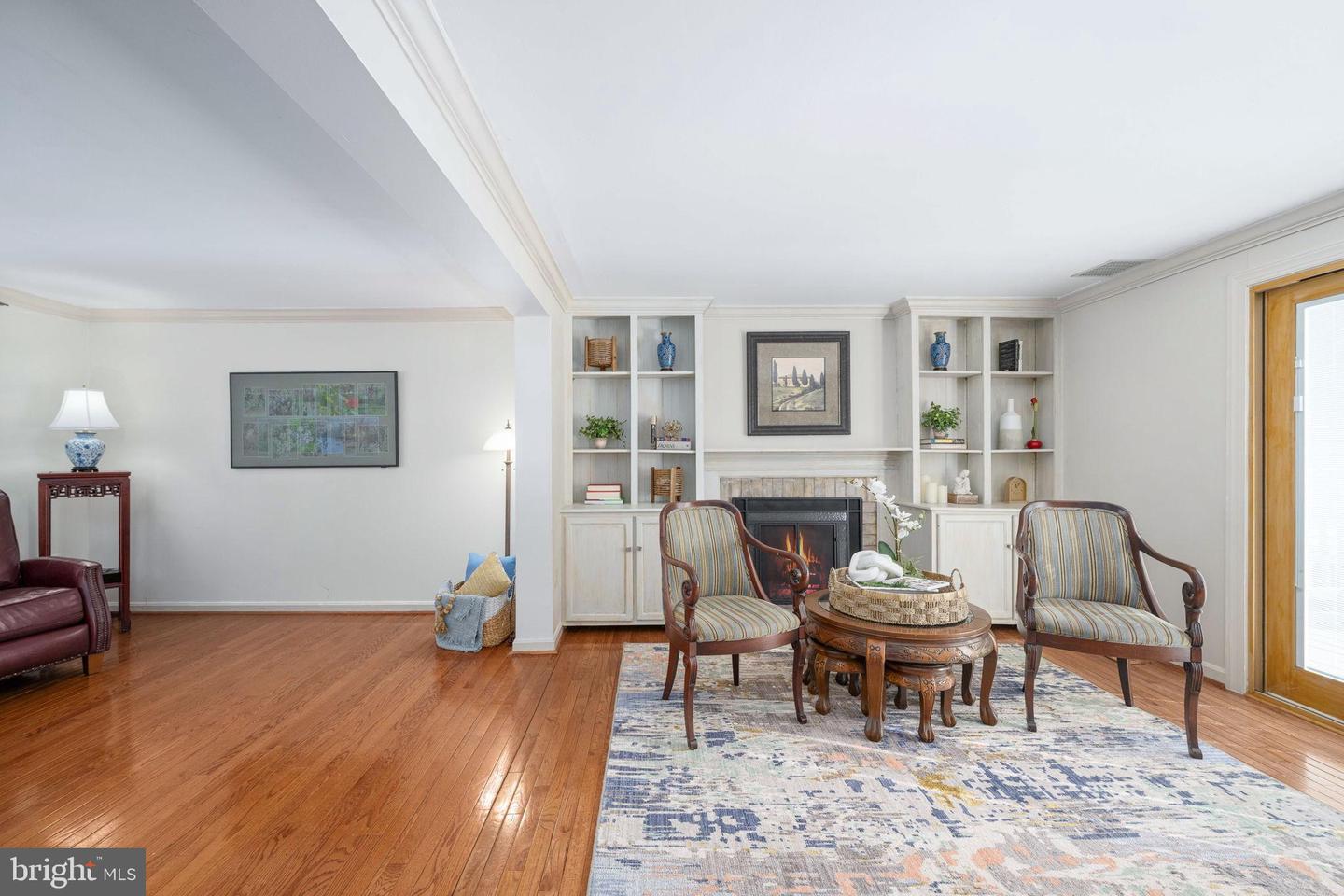 1114 BRADFIELD DR SW, LEESBURG, Virginia 20175, 4 Bedrooms Bedrooms, 14 Rooms Rooms,2 BathroomsBathrooms,Residential,For sale,1114 BRADFIELD DR SW,VALO2115158 MLS # VALO2115158