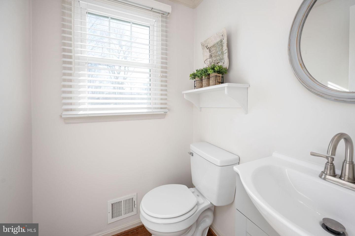 1114 BRADFIELD DR SW, LEESBURG, Virginia 20175, 4 Bedrooms Bedrooms, 14 Rooms Rooms,2 BathroomsBathrooms,Residential,For sale,1114 BRADFIELD DR SW,VALO2115158 MLS # VALO2115158