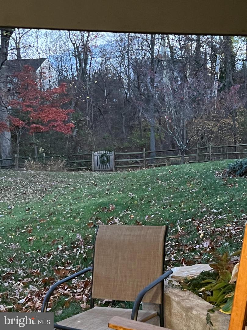 1114 BRADFIELD DR SW, LEESBURG, Virginia 20175, 4 Bedrooms Bedrooms, 14 Rooms Rooms,2 BathroomsBathrooms,Residential,For sale,1114 BRADFIELD DR SW,VALO2115158 MLS # VALO2115158