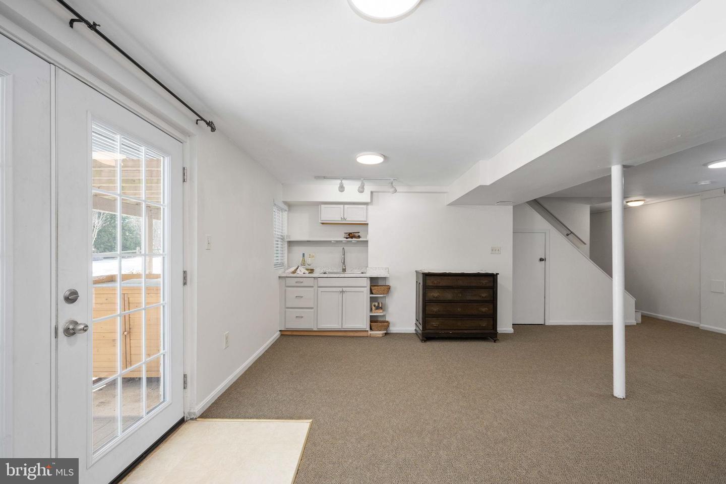 1114 BRADFIELD DR SW, LEESBURG, Virginia 20175, 4 Bedrooms Bedrooms, 14 Rooms Rooms,2 BathroomsBathrooms,Residential,For sale,1114 BRADFIELD DR SW,VALO2115158 MLS # VALO2115158