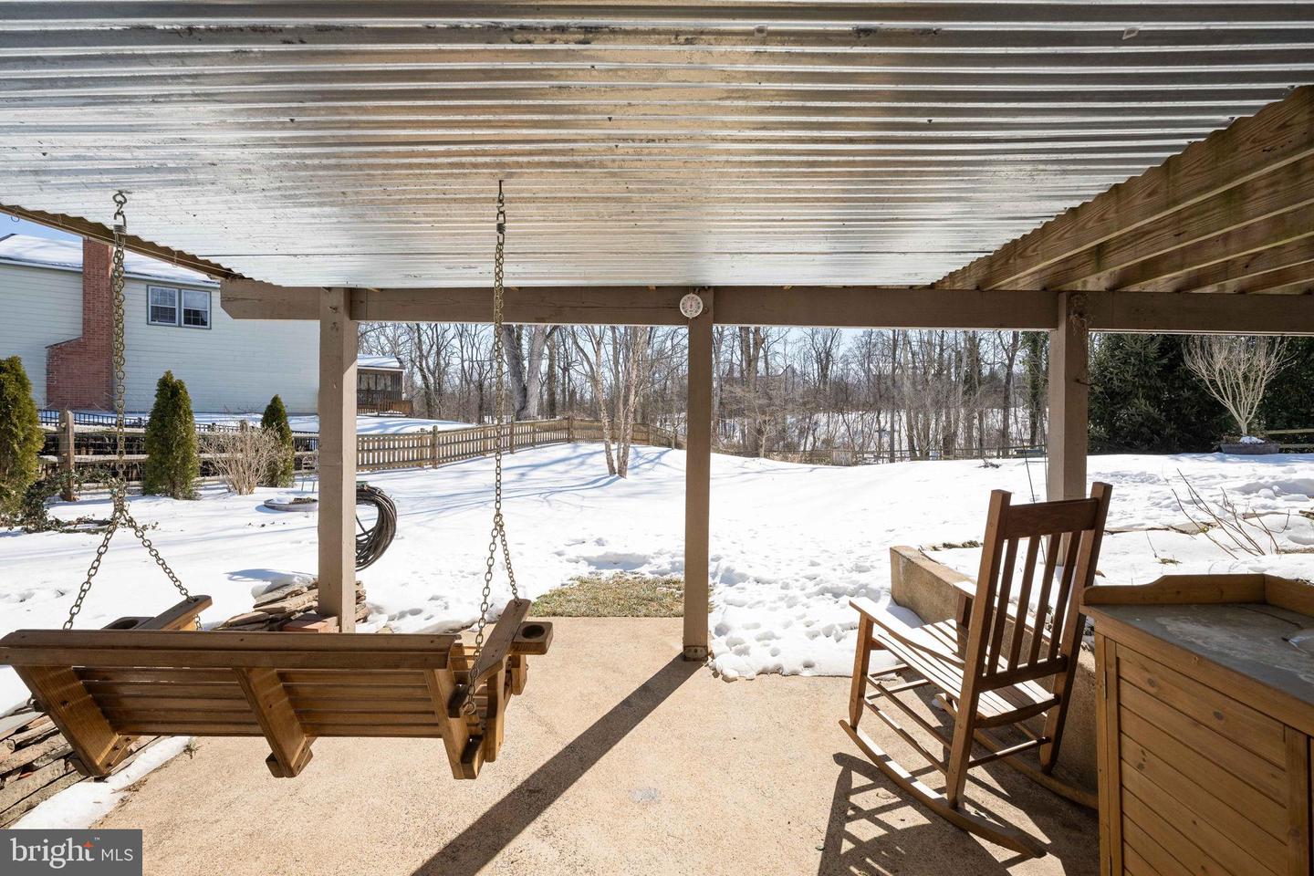 1114 BRADFIELD DR SW, LEESBURG, Virginia 20175, 4 Bedrooms Bedrooms, 14 Rooms Rooms,2 BathroomsBathrooms,Residential,For sale,1114 BRADFIELD DR SW,VALO2115158 MLS # VALO2115158