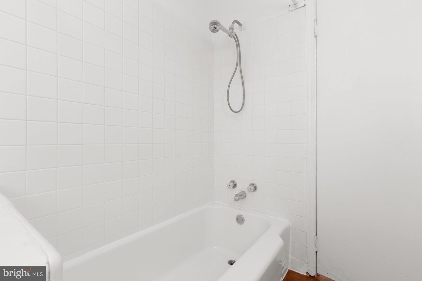 1305 BRAGG RD, FREDERICKSBURG, Virginia 22407, 3 Bedrooms Bedrooms, ,1 BathroomBathrooms,Residential,For sale,1305 BRAGG RD,VASP2039056 MLS # VASP2039056