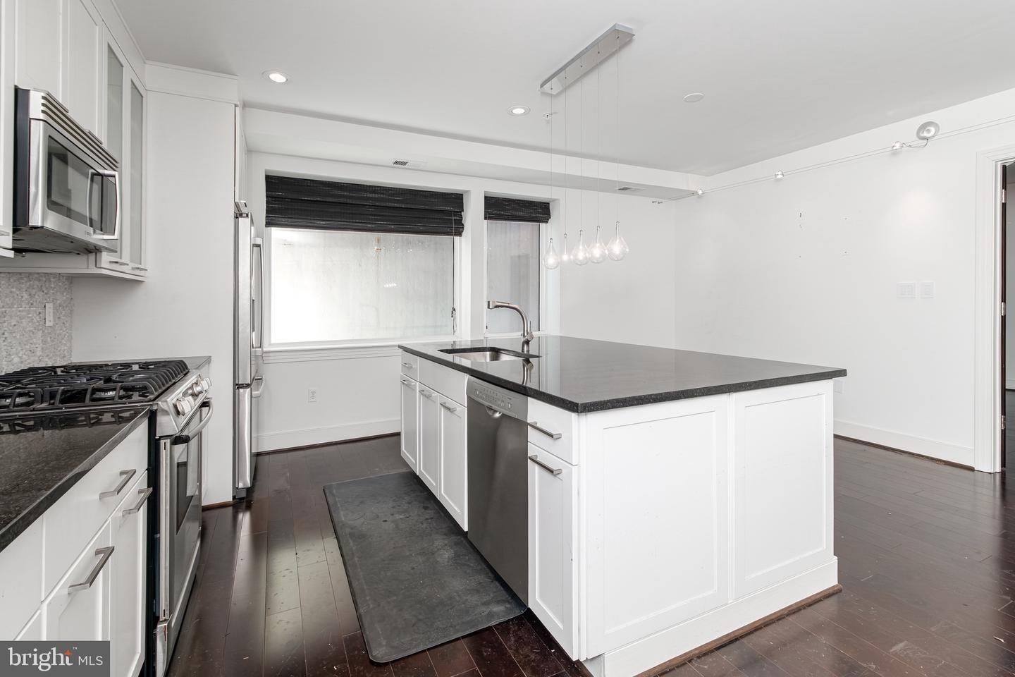 2360 CHAMPLAIN ST NW #B-2, WASHINGTON, District Of Columbia 20009, 1 Bedroom Bedrooms, ,1 BathroomBathrooms,Residential,For sale,2360 CHAMPLAIN ST NW #B-2,DCDC2244694 MLS # DCDC2244694 2360 CHAMPLAIN ST NW #B-2, WASHINGTON, District Of Columbia 20009, 1 Bedroom Bedrooms, ,1 BathroomBathrooms,Residential,For sale,2360 CHAMPLAIN ST NW #B-2,DCDC2244694 MLS # DCDC2244694