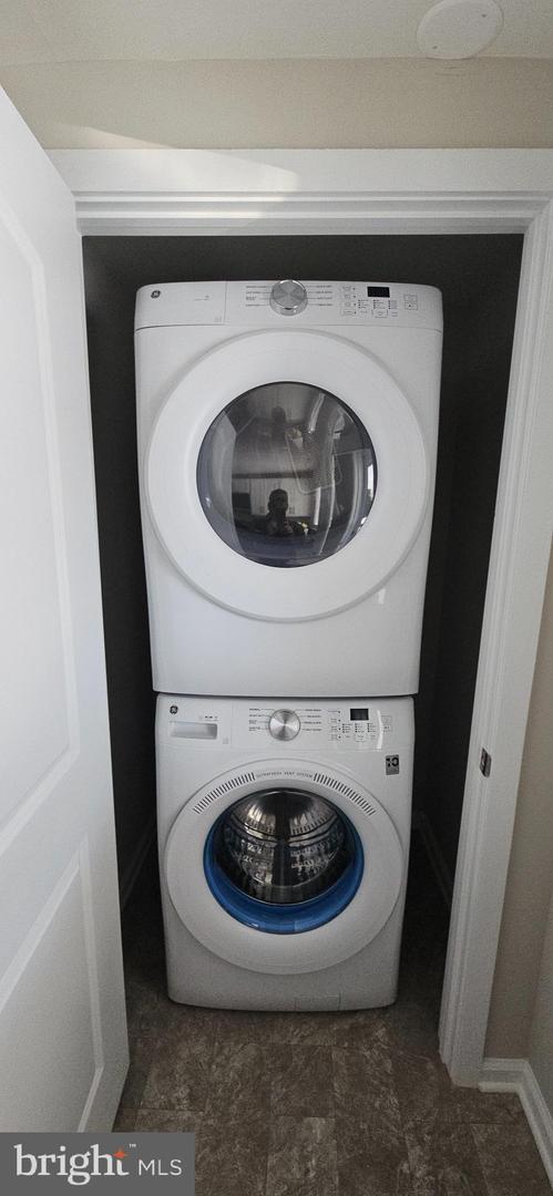 232 MYRTLE AVE, WINCHESTER, Virginia 22601, 4 Bedrooms Bedrooms, 10 Rooms Rooms,2 BathroomsBathrooms,Residential,For sale,232 MYRTLE AVE,VAWI2009914 MLS # VAWI2009914