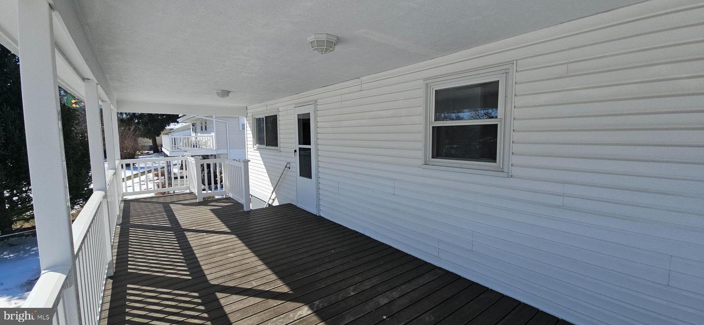 232 MYRTLE AVE, WINCHESTER, Virginia 22601, 4 Bedrooms Bedrooms, 10 Rooms Rooms,2 BathroomsBathrooms,Residential,For sale,232 MYRTLE AVE,VAWI2009914 MLS # VAWI2009914