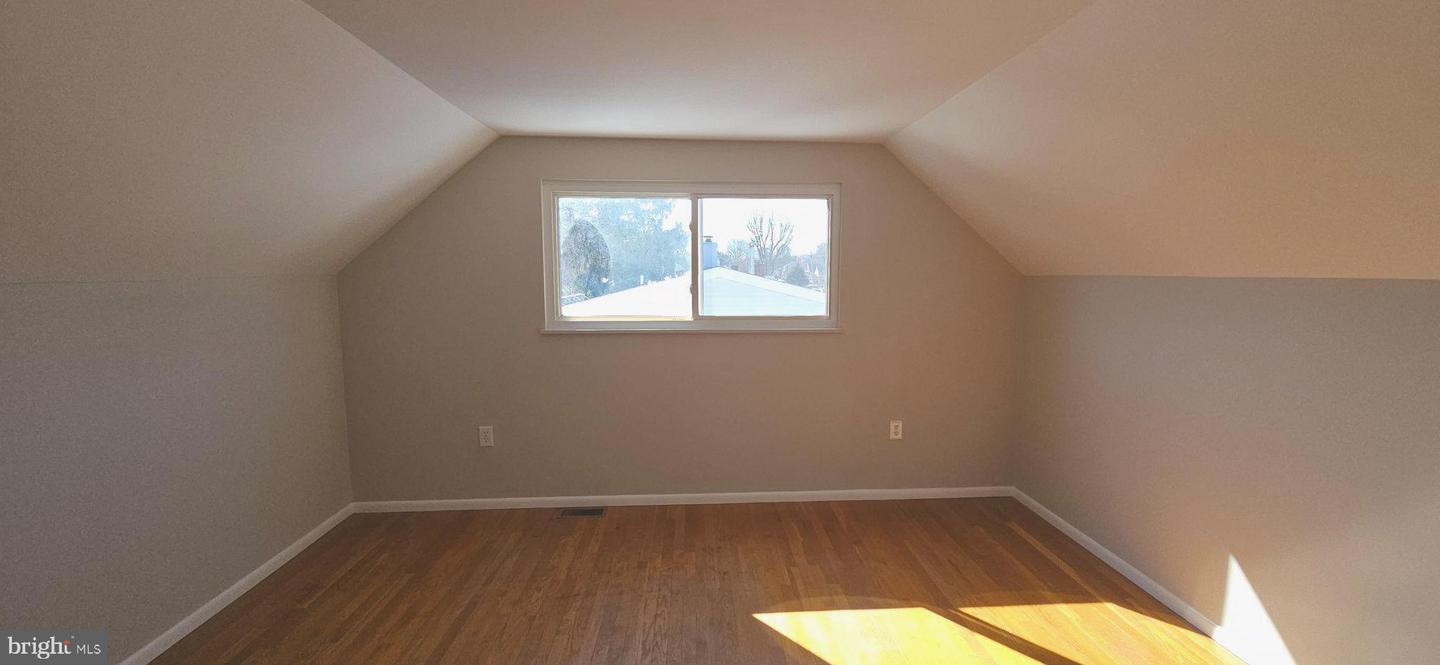 232 MYRTLE AVE, WINCHESTER, Virginia 22601, 4 Bedrooms Bedrooms, 10 Rooms Rooms,2 BathroomsBathrooms,Residential,For sale,232 MYRTLE AVE,VAWI2009914 MLS # VAWI2009914