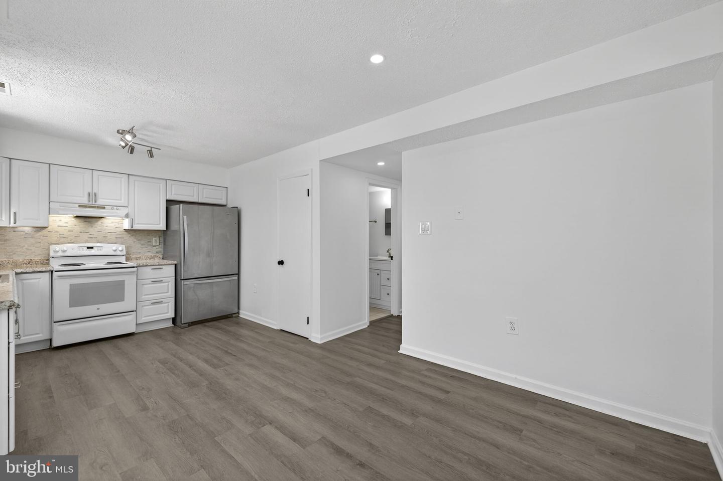 4530 APPLEDALE CT, MARSHALL, Virginia 20115, 3 Bedrooms Bedrooms, ,1 BathroomBathrooms,Residential,For sale,4530 APPLEDALE CT,VAFQ2020444 MLS # VAFQ2020444