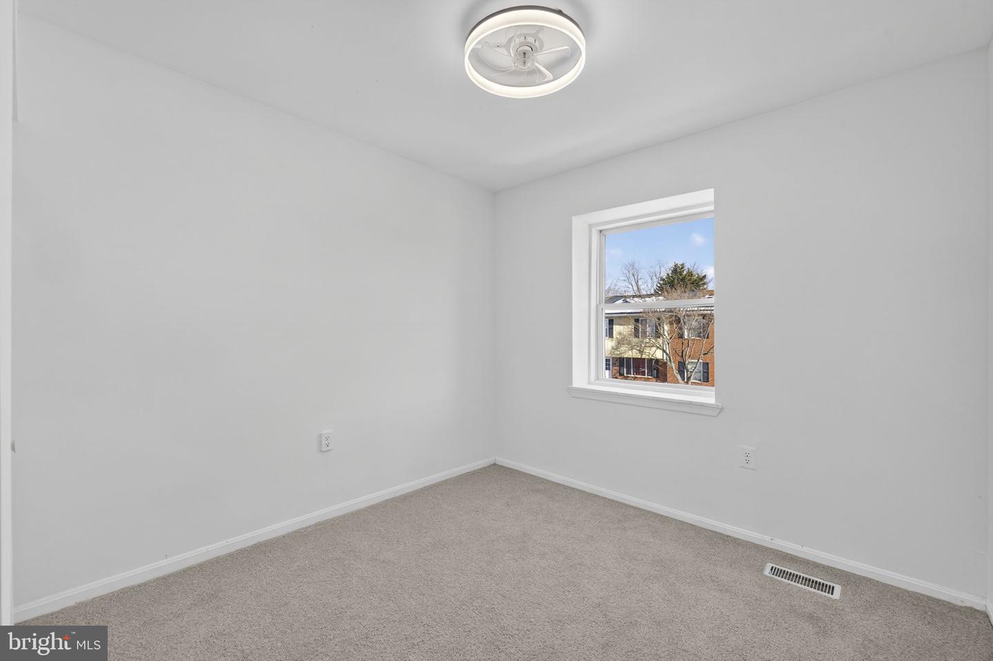 4530 APPLEDALE CT, MARSHALL, Virginia 20115, 3 Bedrooms Bedrooms, ,1 BathroomBathrooms,Residential,For sale,4530 APPLEDALE CT,VAFQ2020444 MLS # VAFQ2020444