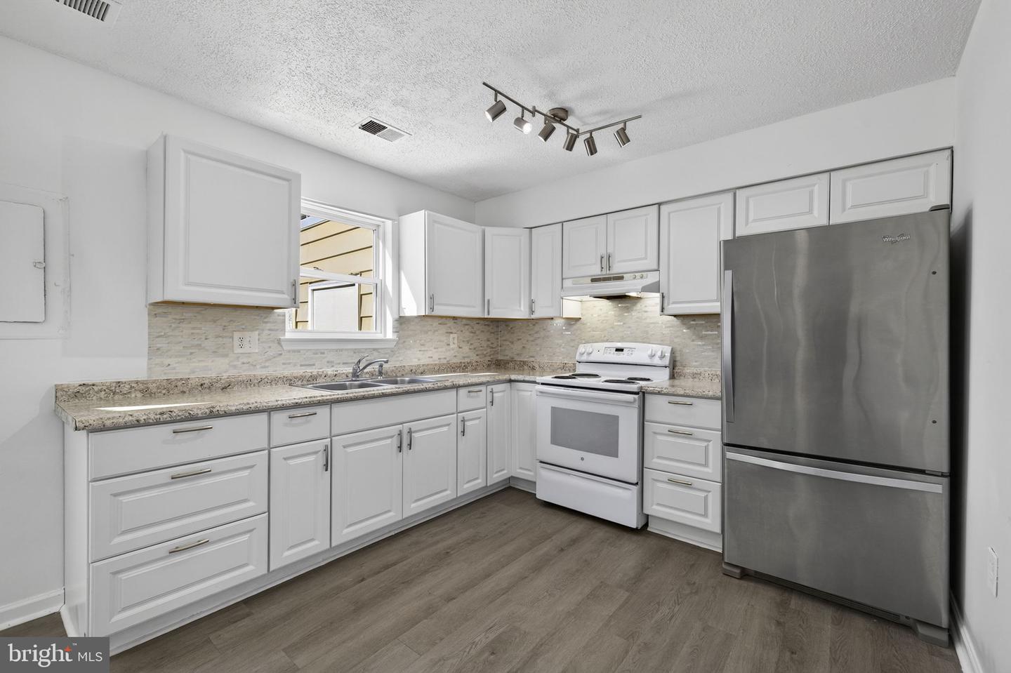 4530 APPLEDALE CT, MARSHALL, Virginia 20115, 3 Bedrooms Bedrooms, ,1 BathroomBathrooms,Residential,For sale,4530 APPLEDALE CT,VAFQ2020444 MLS # VAFQ2020444