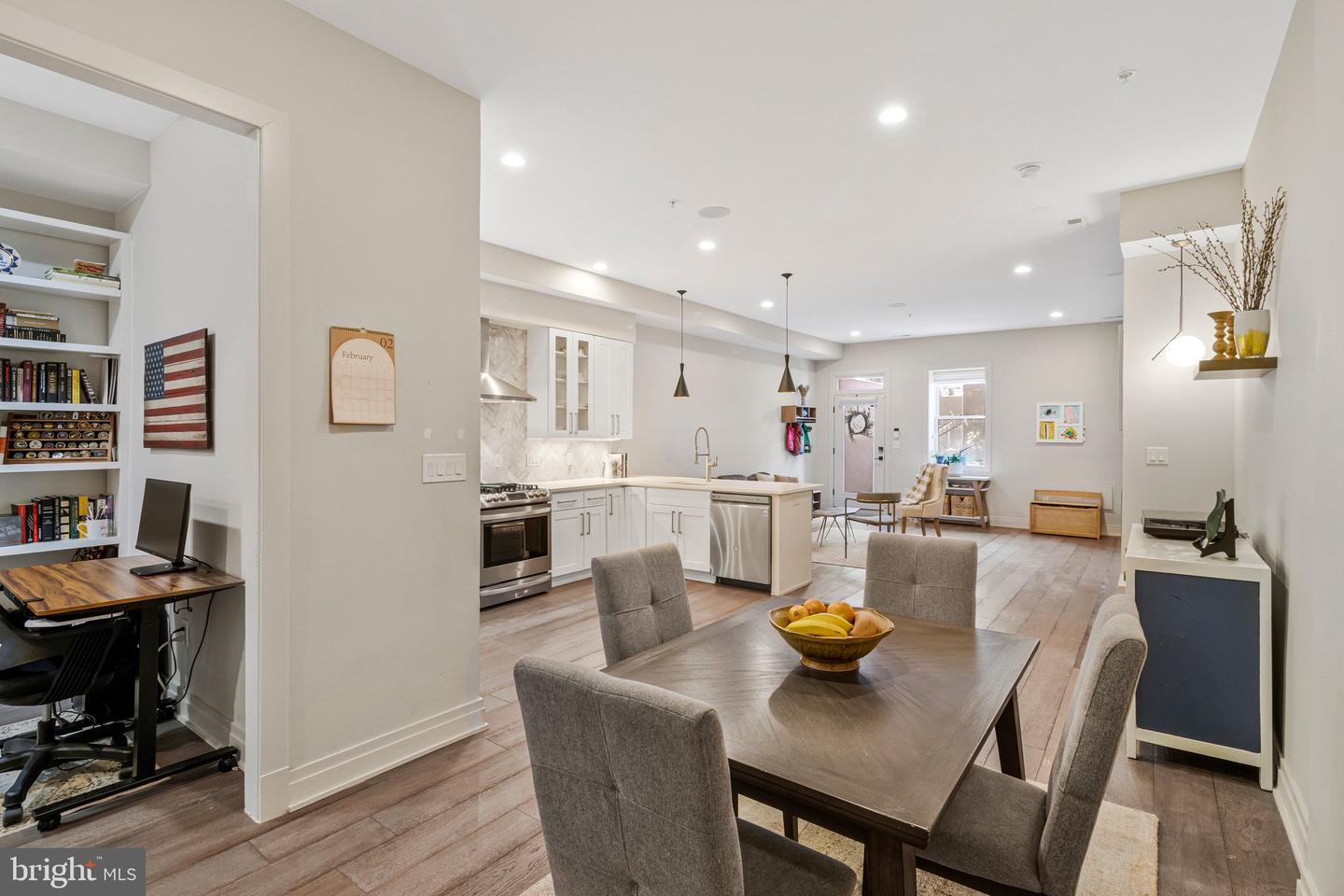 3217 WARDER ST NW #1, WASHINGTON, District Of Columbia 20010, 2 Bedrooms Bedrooms, ,2 BathroomsBathrooms,Residential,For sale,3217 WARDER ST NW #1,DCDC2244972 MLS # DCDC2244972