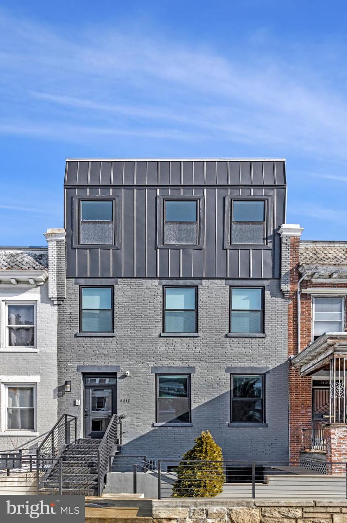 3217 WARDER ST NW #1, WASHINGTON, District Of Columbia 20010, 2 Bedrooms Bedrooms, ,2 BathroomsBathrooms,Residential,For sale,3217 WARDER ST NW #1,DCDC2244972 MLS # DCDC2244972