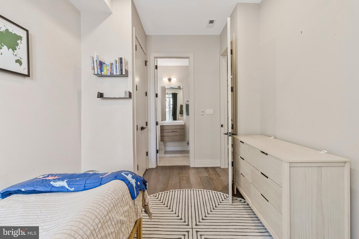 3217 WARDER ST NW #1, WASHINGTON, District Of Columbia 20010, 2 Bedrooms Bedrooms, ,2 BathroomsBathrooms,Residential,For sale,3217 WARDER ST NW #1,DCDC2244972 MLS # DCDC2244972